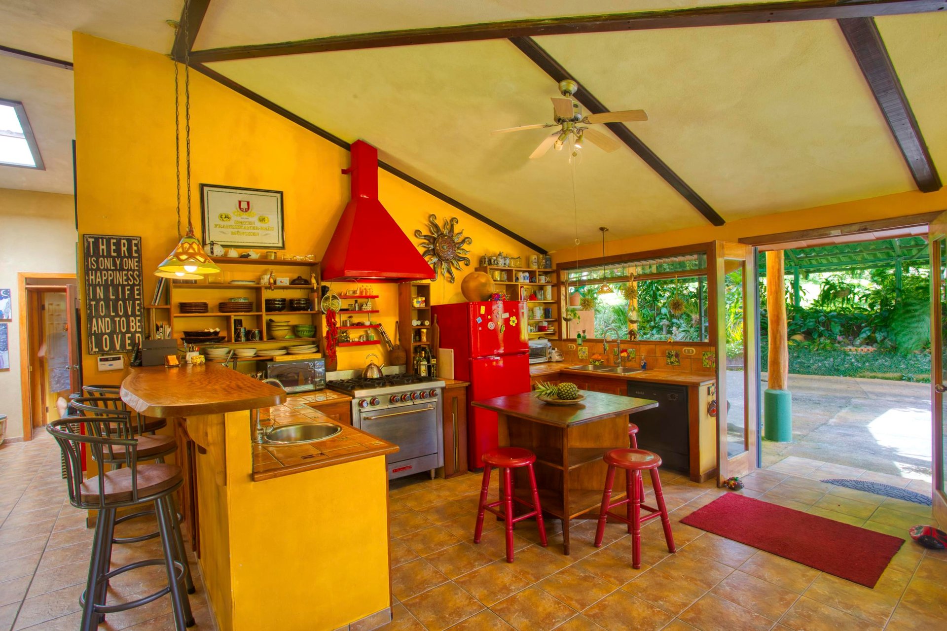 The Lucky Bug | Boutique Hotel & Investment Opportunity in Nuevo Arenal