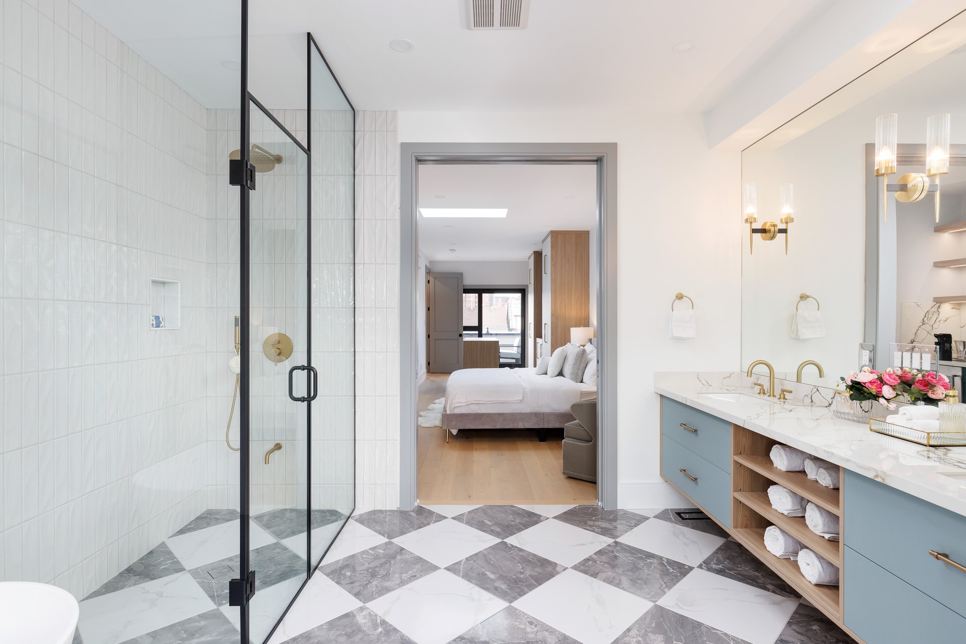 Trinity Bellwoods Luxury