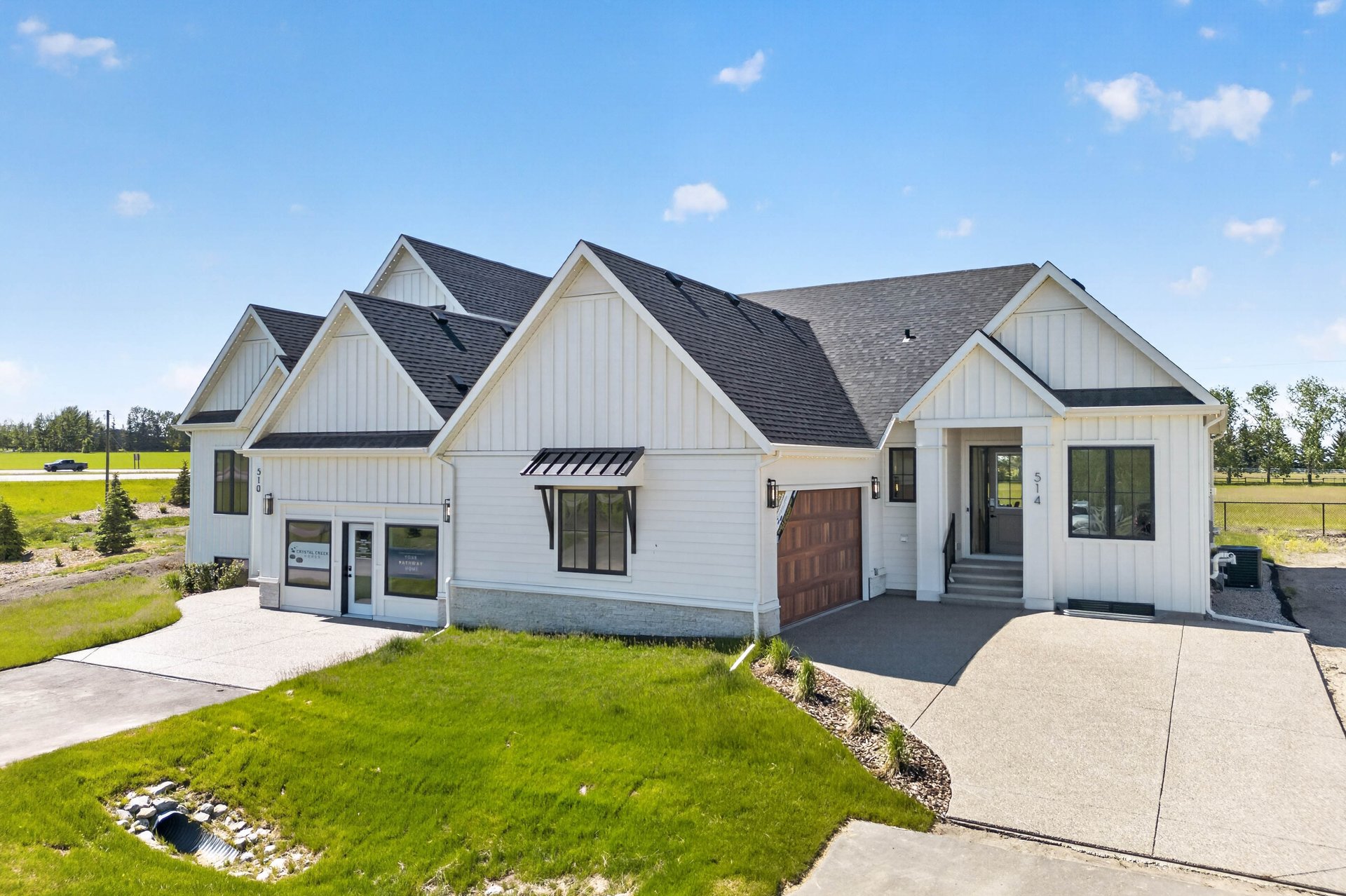 514 Pine Creek Ridge
