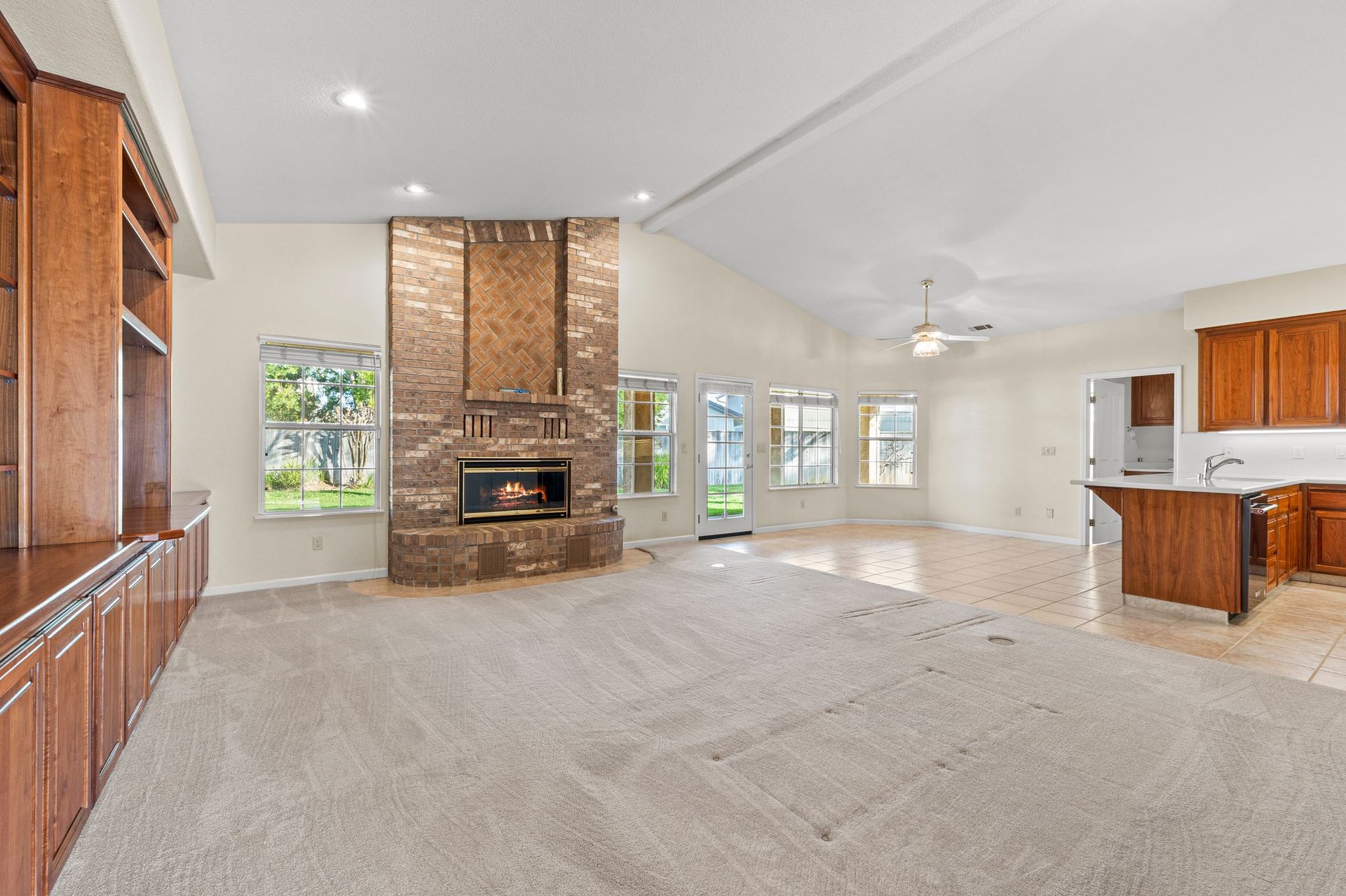 917 Corral Place