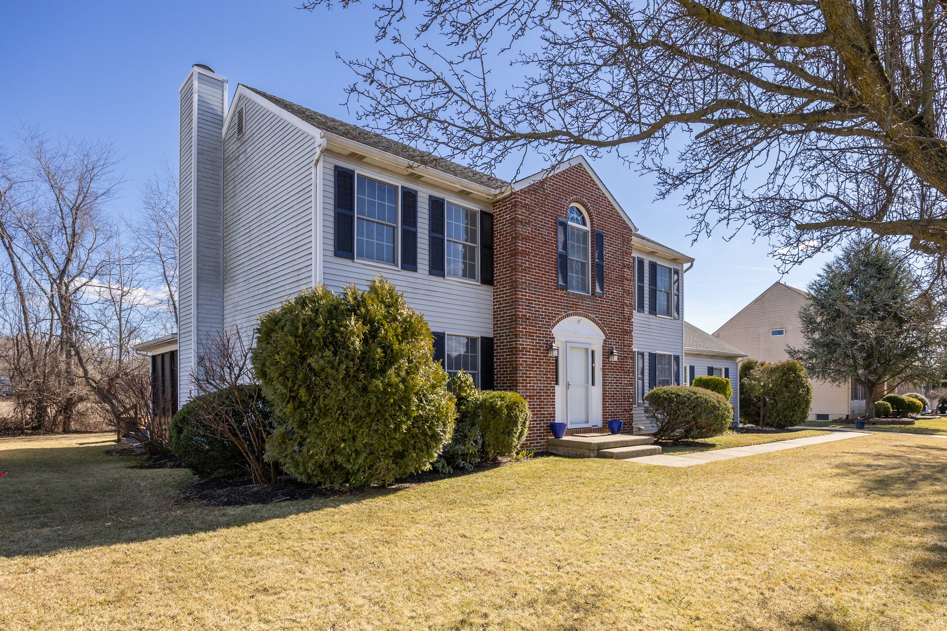 10 Colosseum Drive