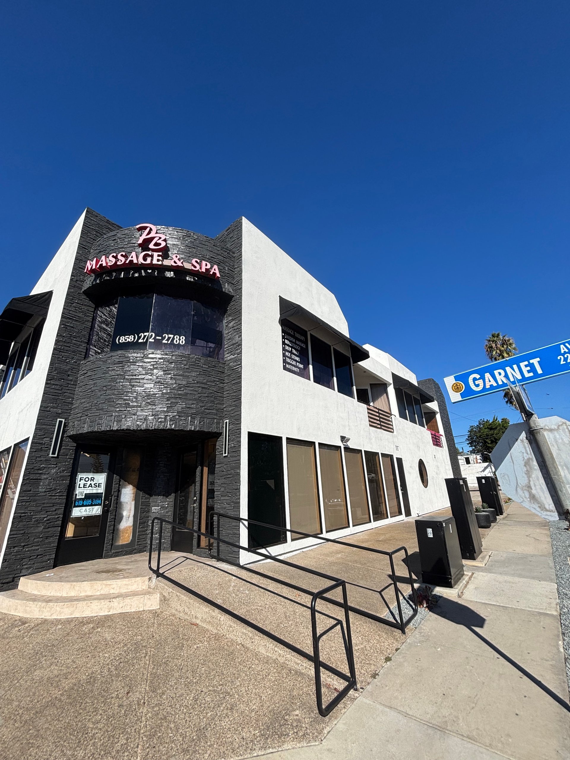 2280 Garnet Ave
