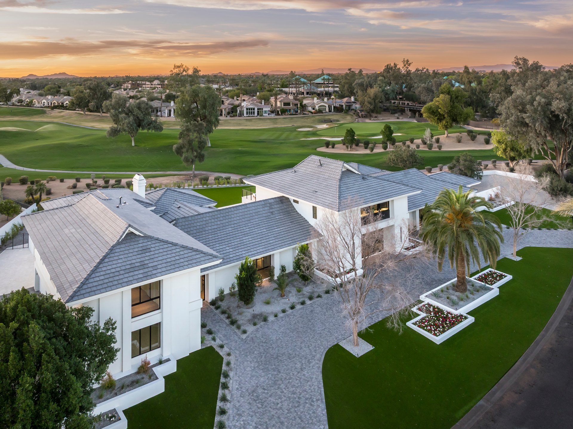 7780 E Vaquero Dr