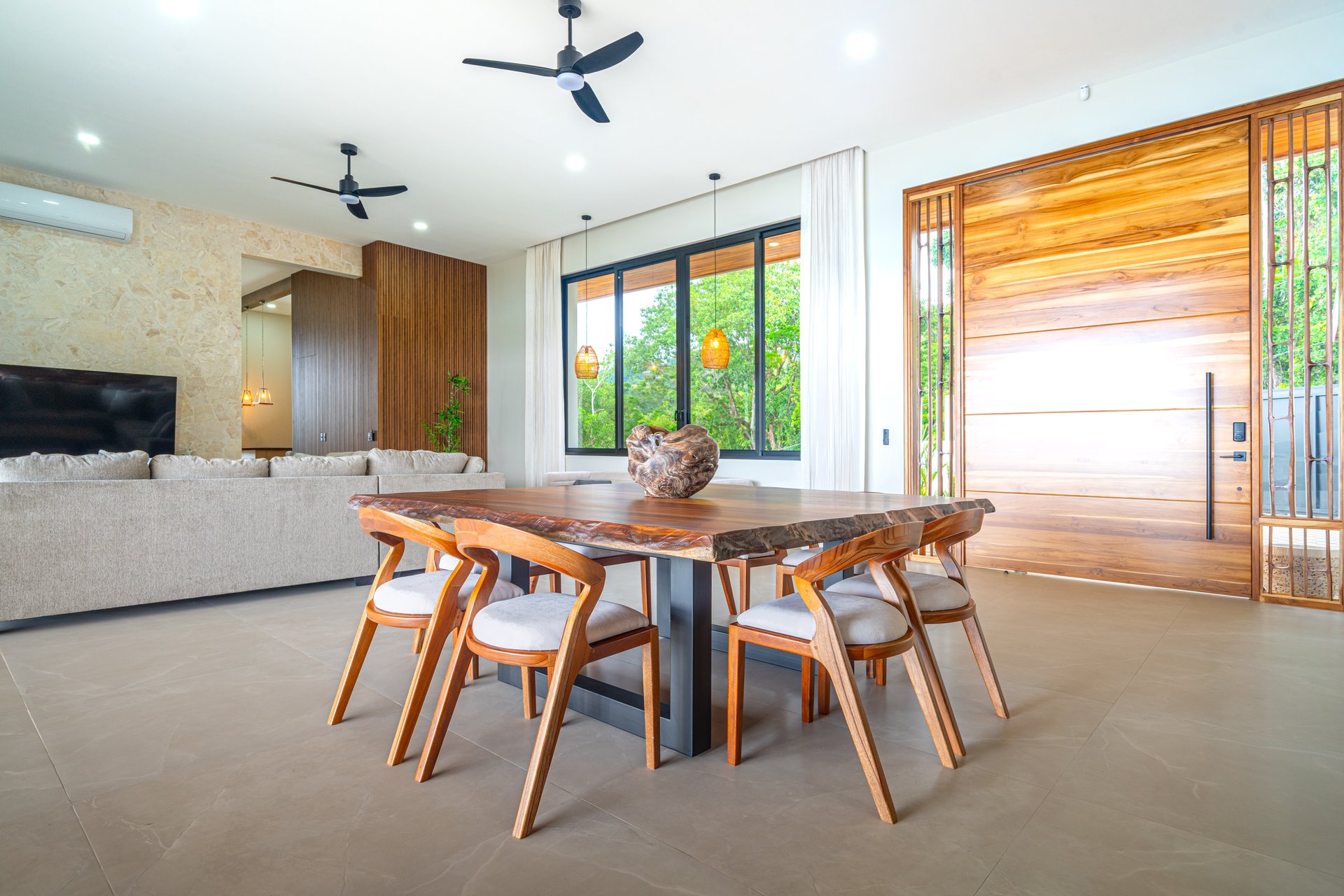 Lion's Gate Sunset Estate