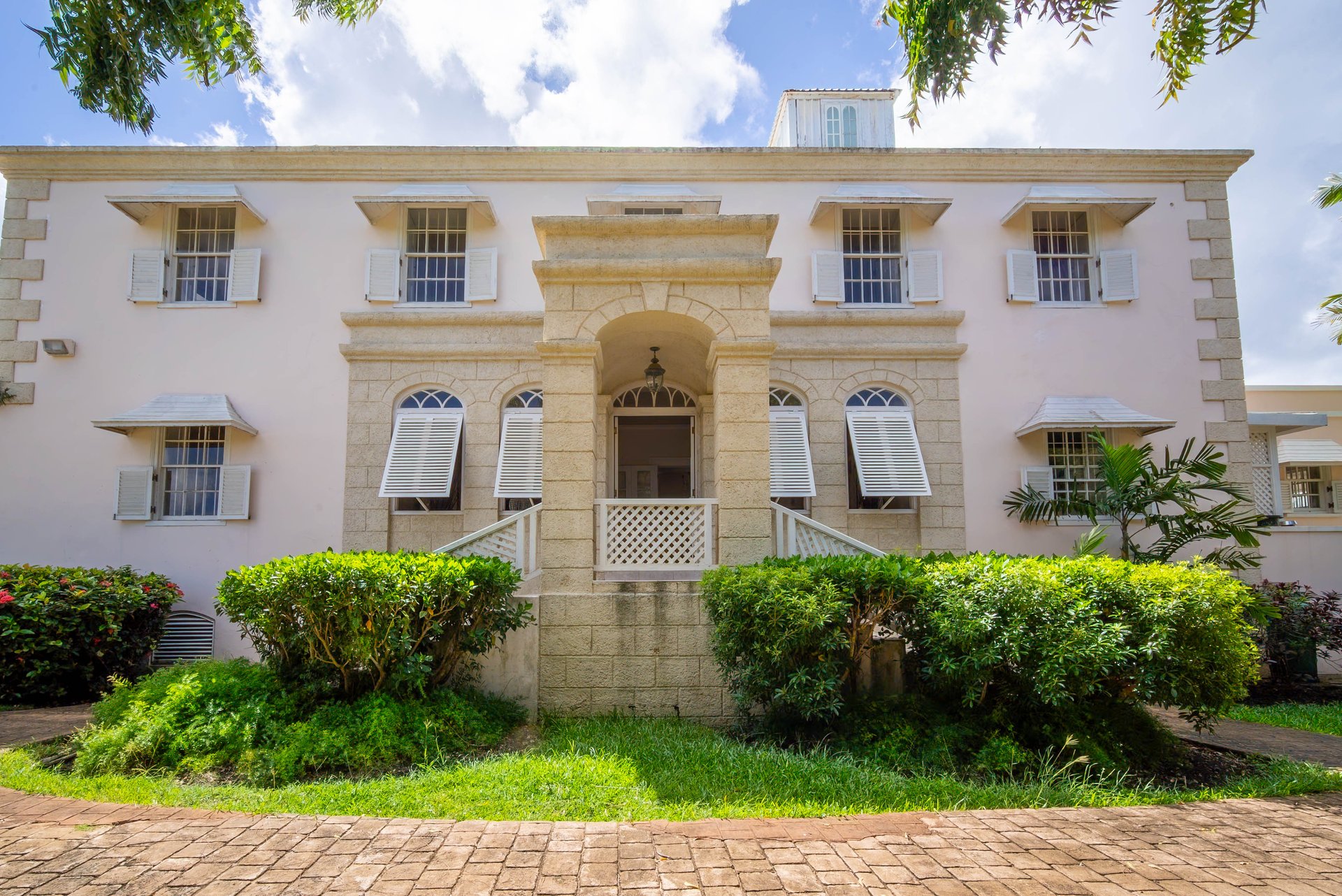 The Valley Great House