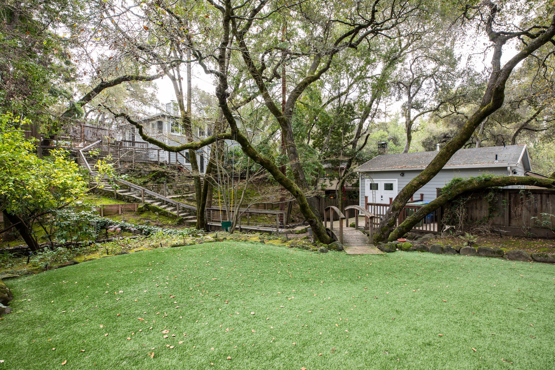 240 Glenwood
