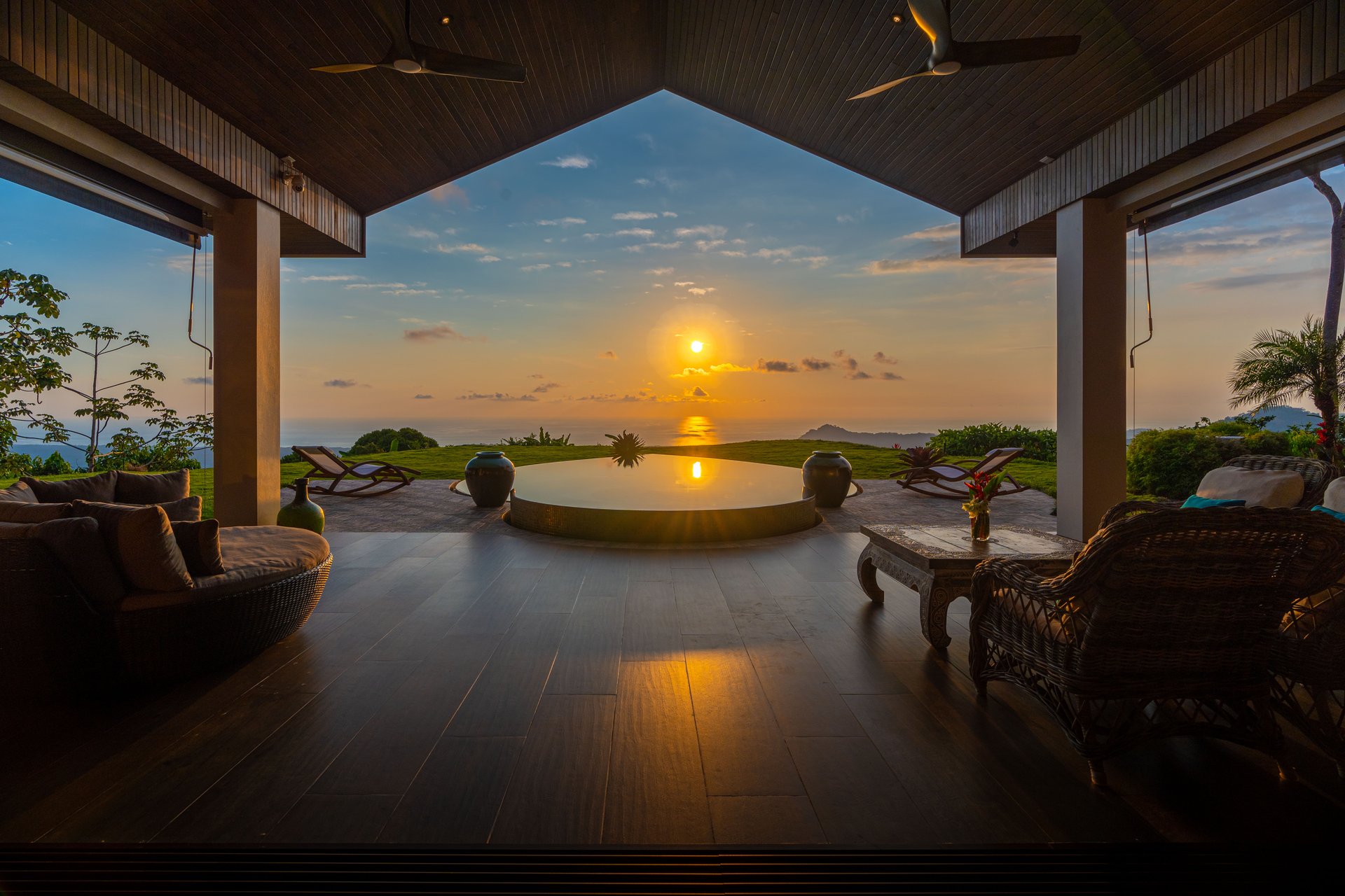 Luxury MasterPiece with Unmatched Views!