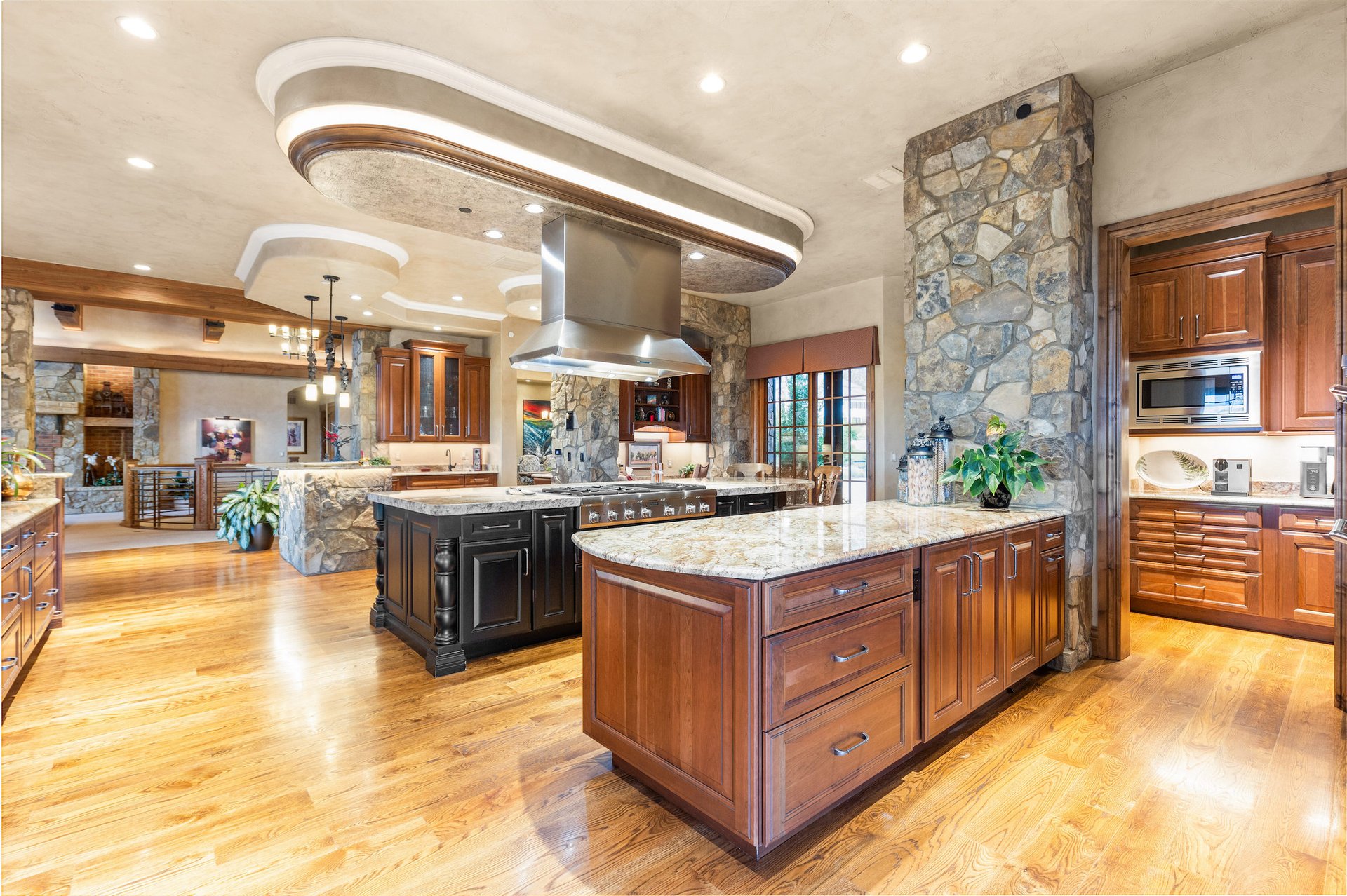 11328 Dante Circle