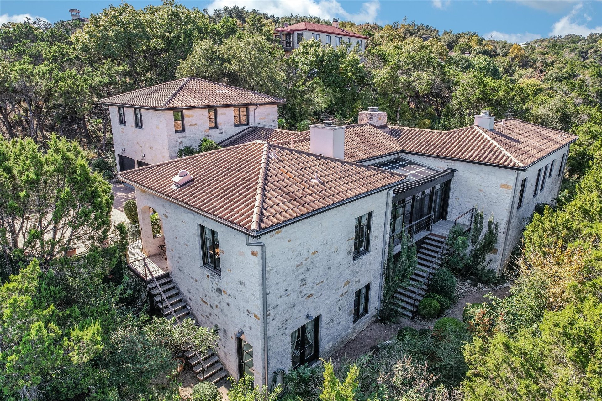 698 Windsong Trail
