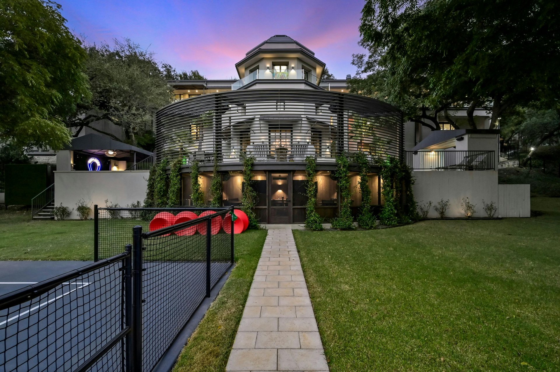 4705 Island Cove 