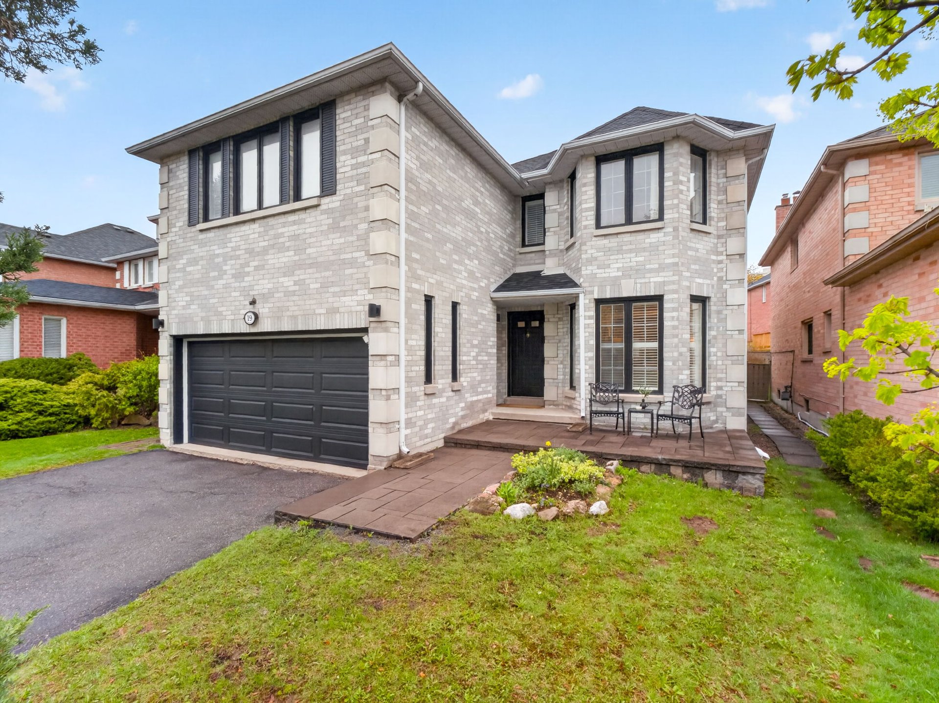 SOLD: Beautifully Landscaped