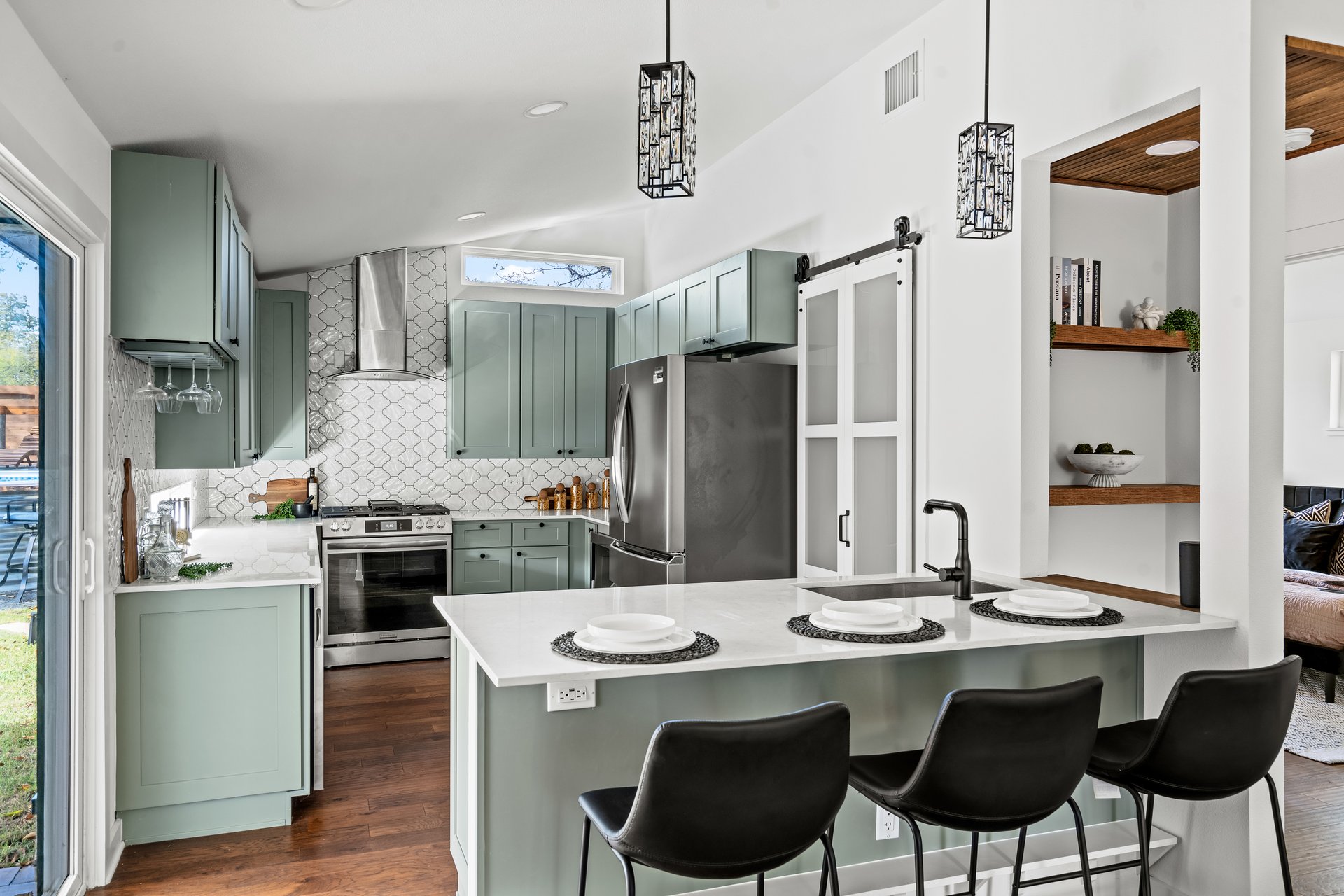 1006 Cherico St