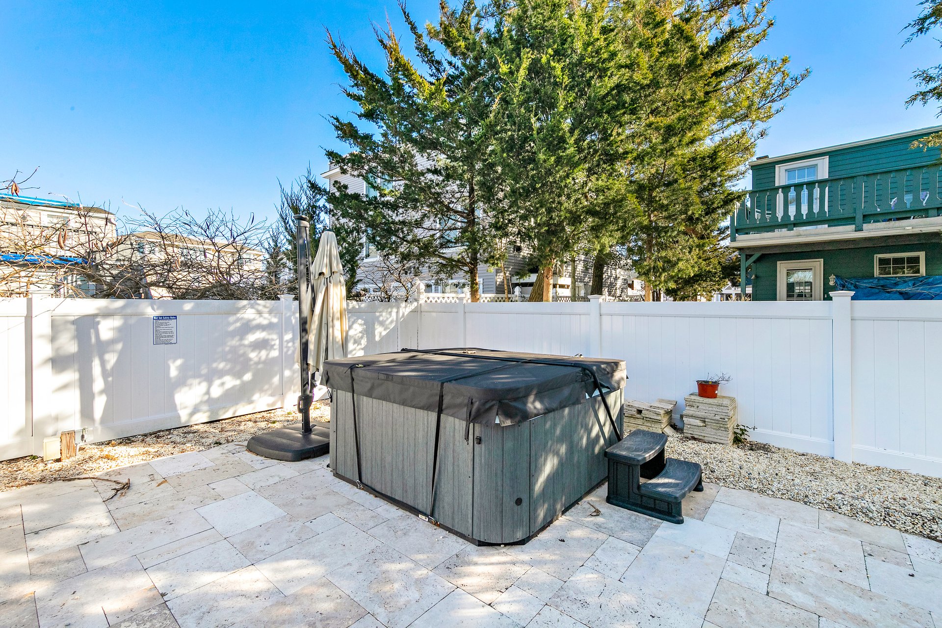 15 E 14th Street, Beach Haven