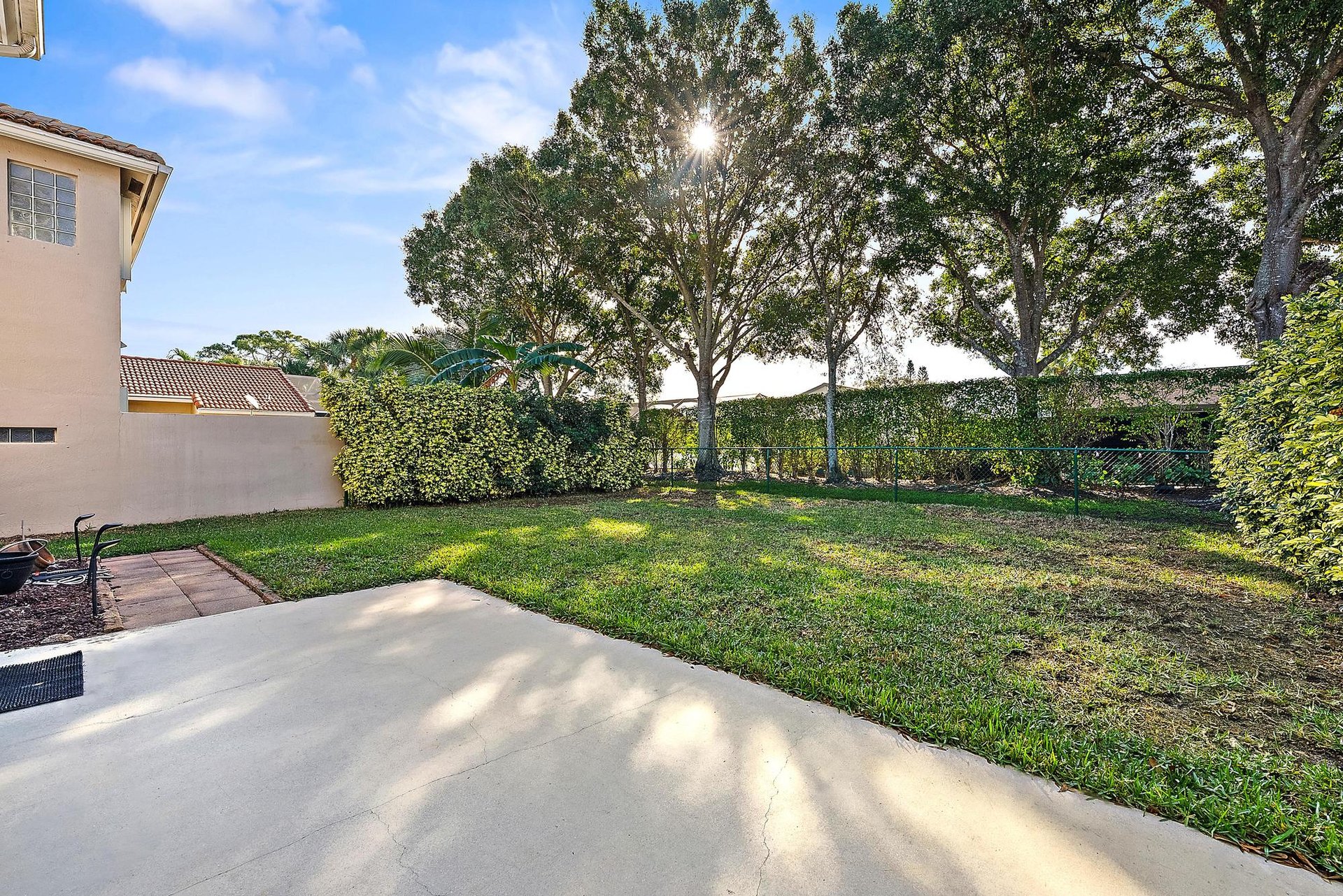 6188 Wiloughby
