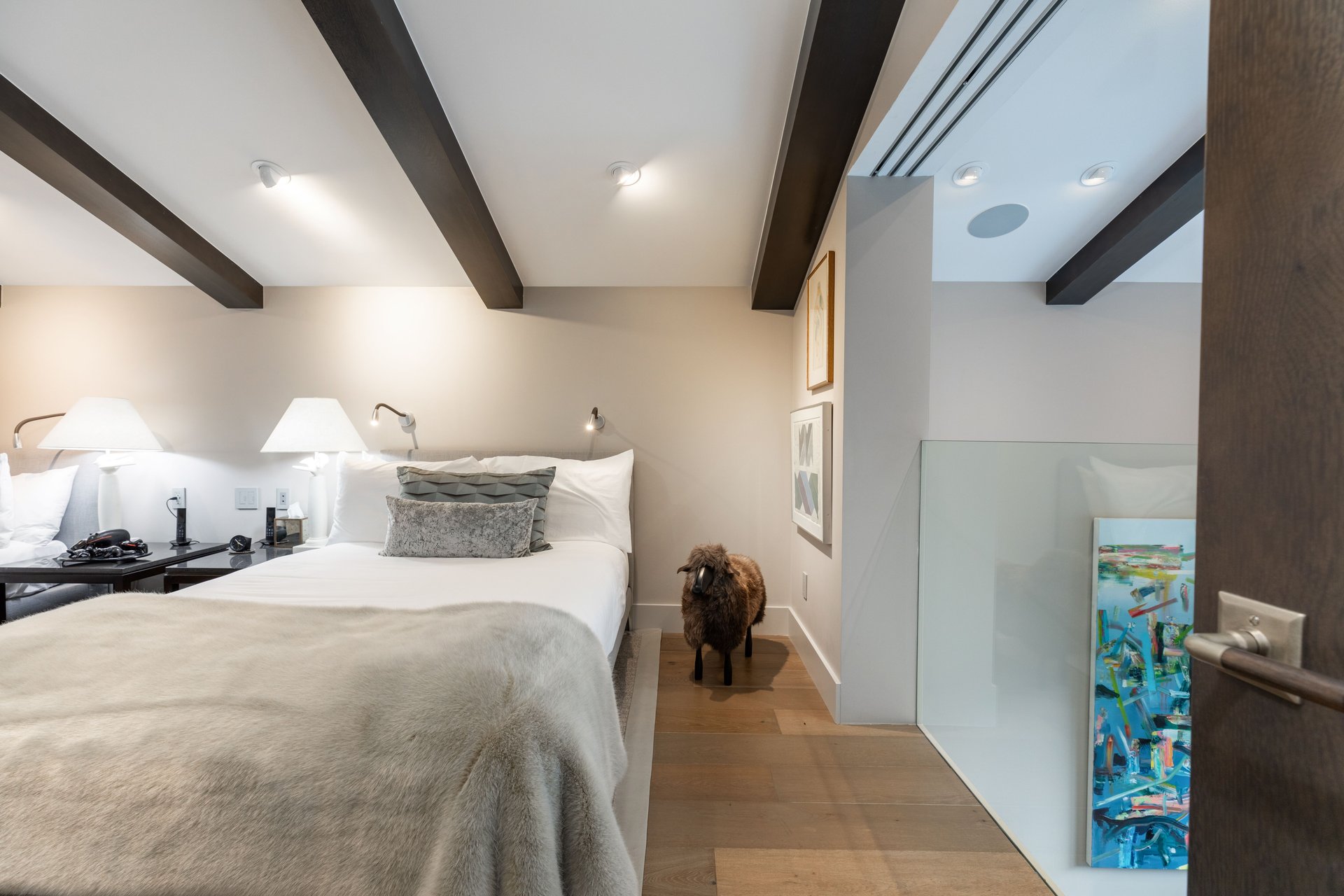 The Lodge at Vail Condominiums #357