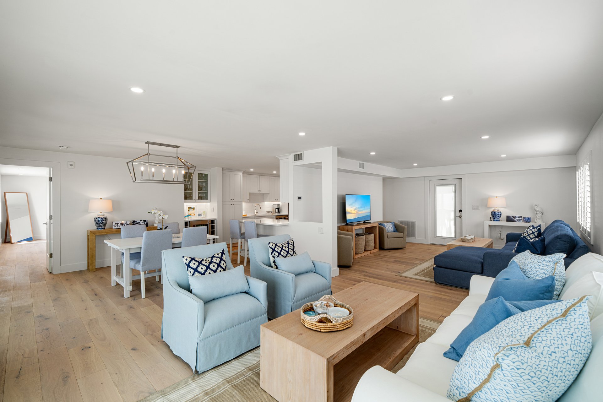 SURFSIDE 301