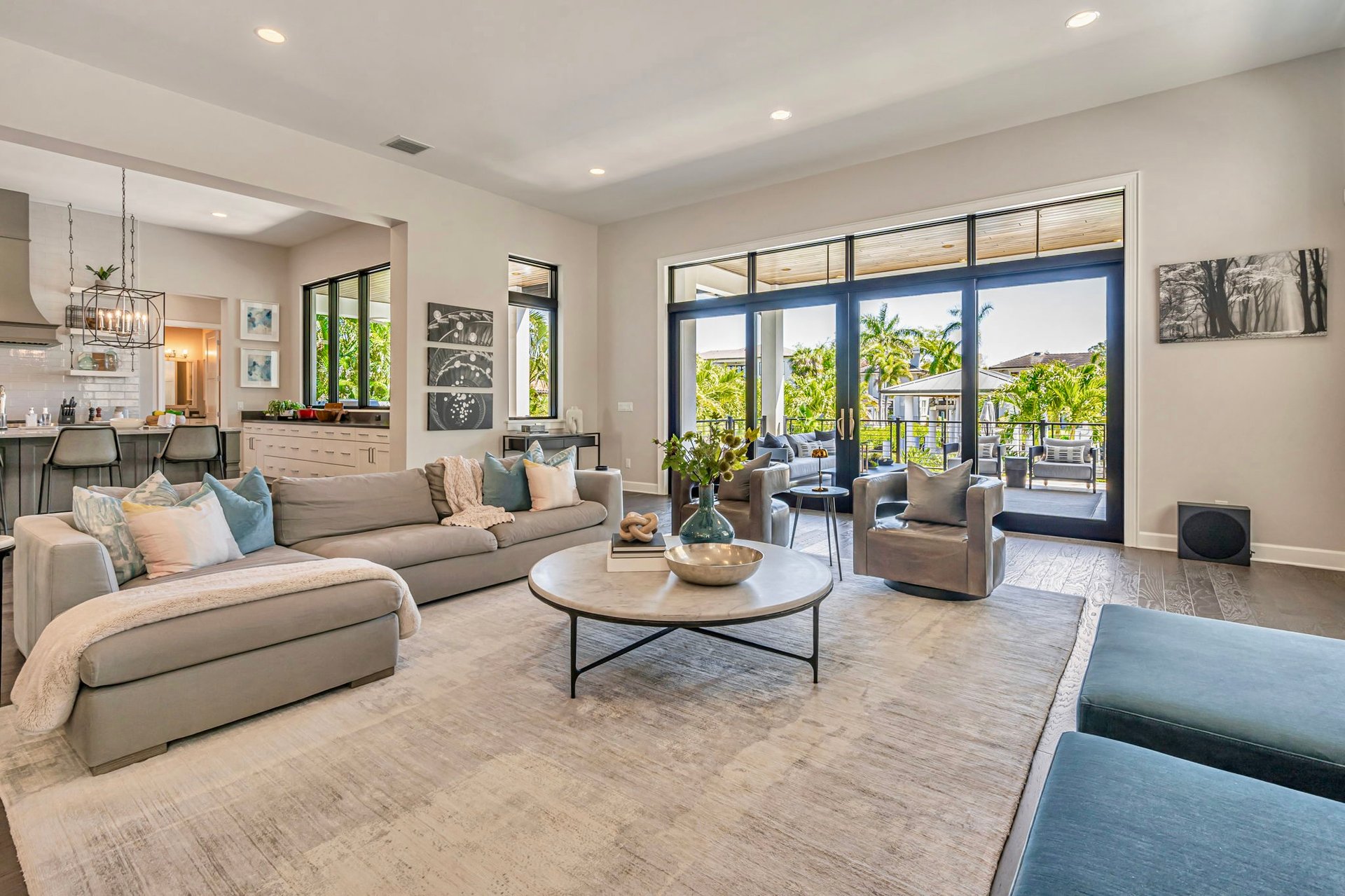 Waterfront Luxury in Beach Park