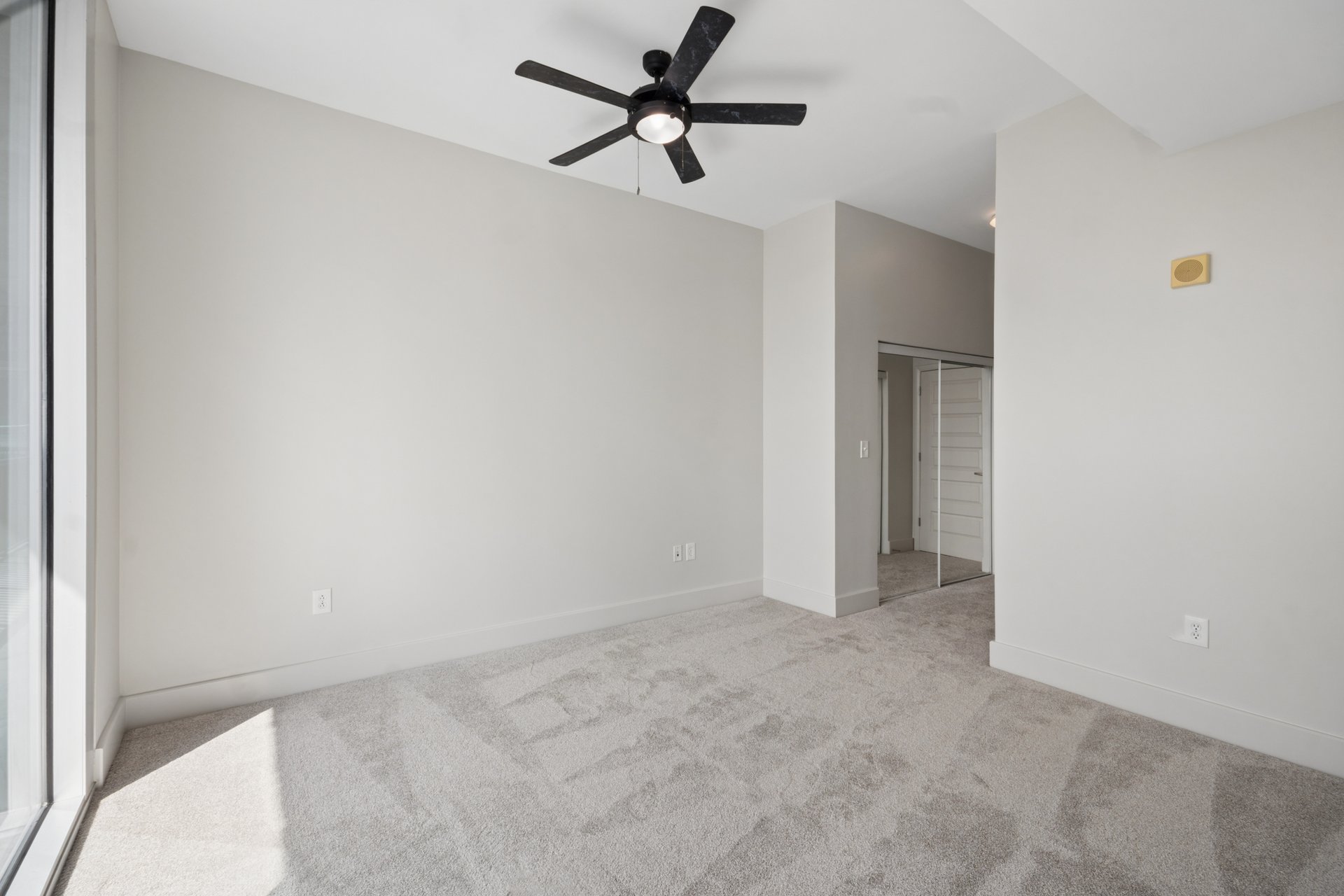 1080 Peachtree Street NE Unit 3215