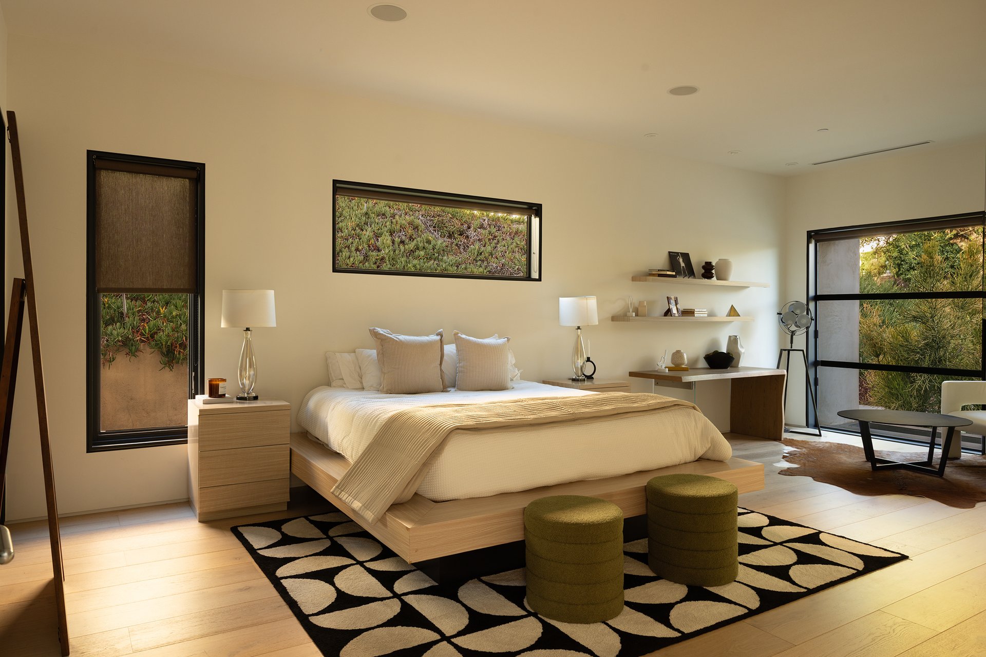 455 Castle Pl, Beverly Hills