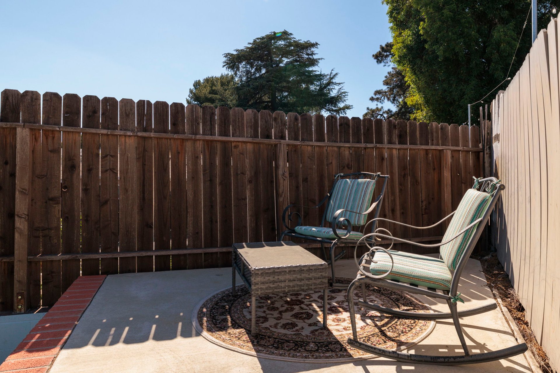 2-Story Historic Cabin Home in La Crescenta - Breathtaking Verdugo Mountain Views!