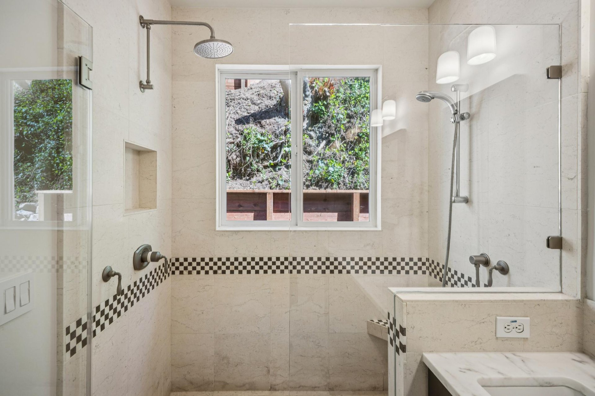 334 West Blithedale