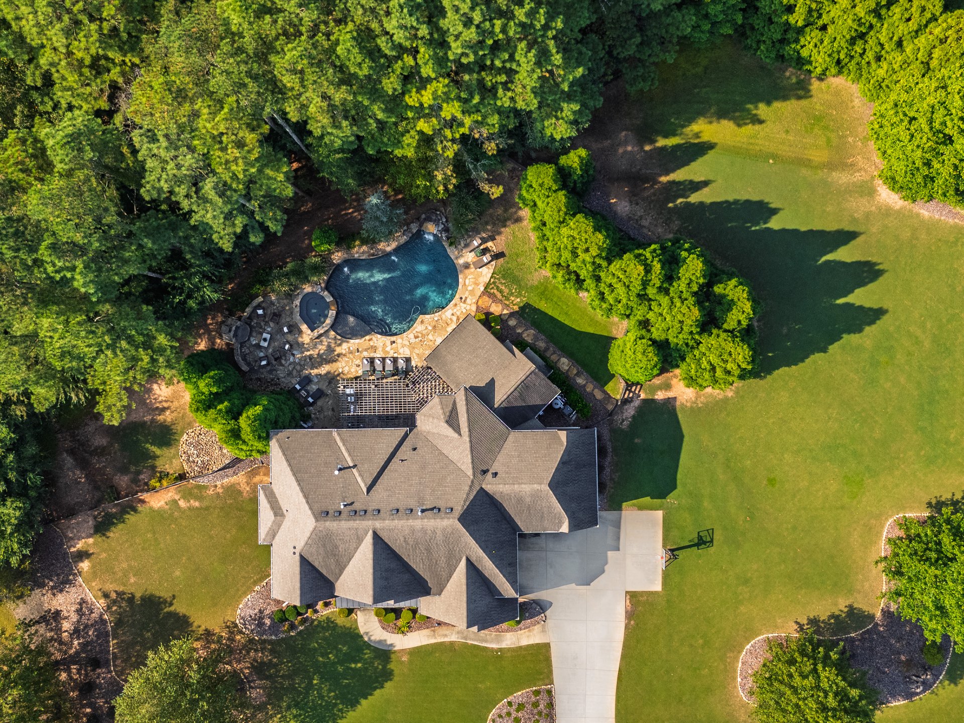 16555 Quayside Drive