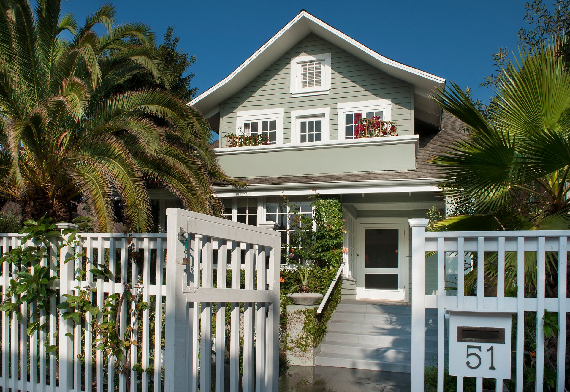 27th Avenue Walk Street Compound