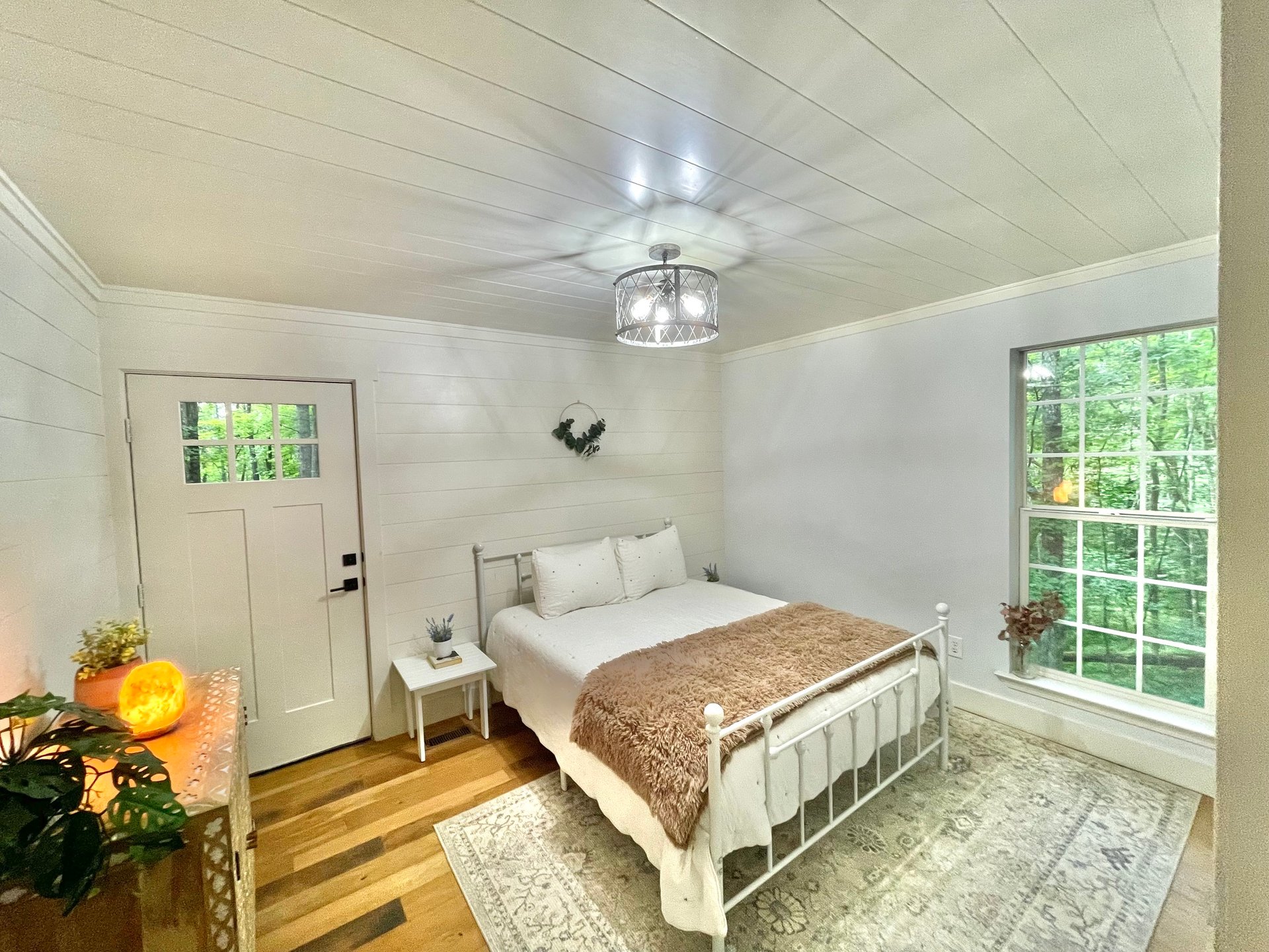 619 Holly Road