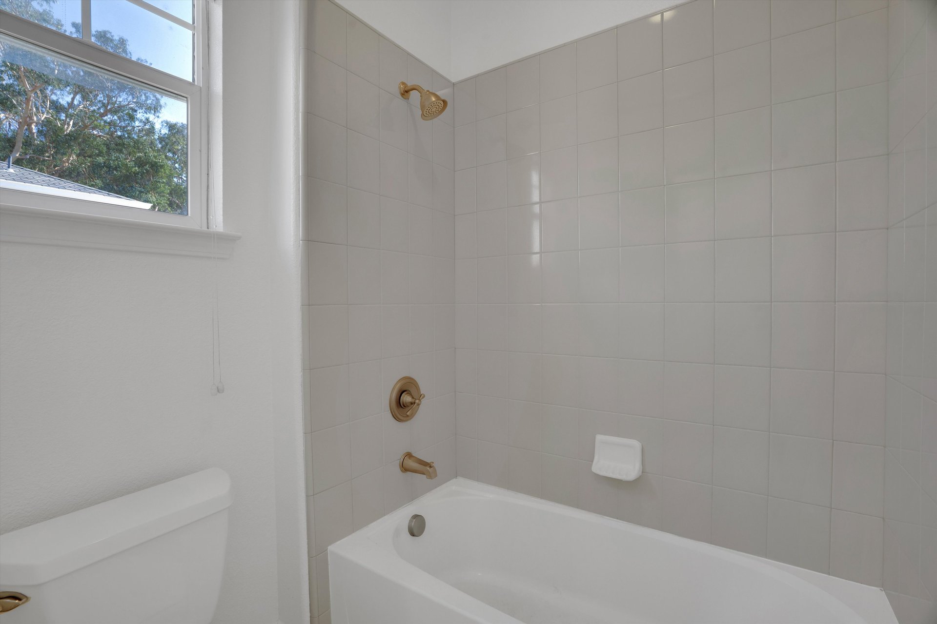 Glen Cove Beauty with View