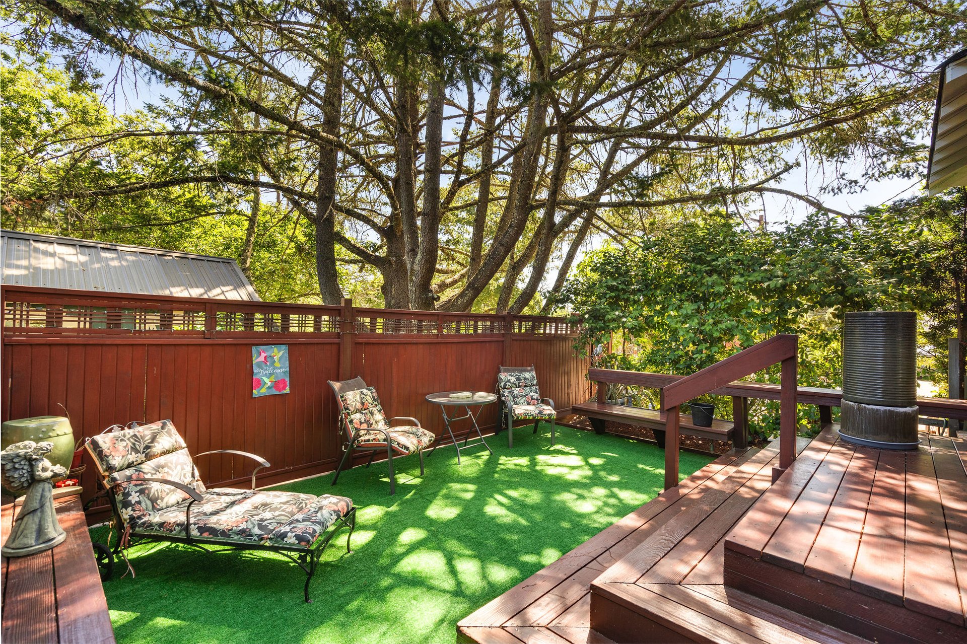 3037 Foothill Blvd