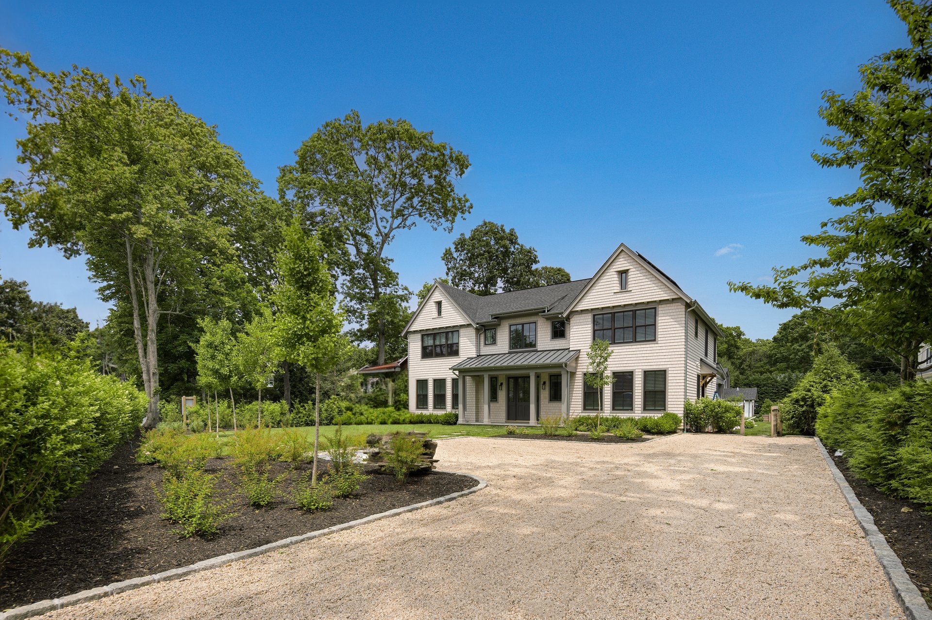 18 Bay View Rd N