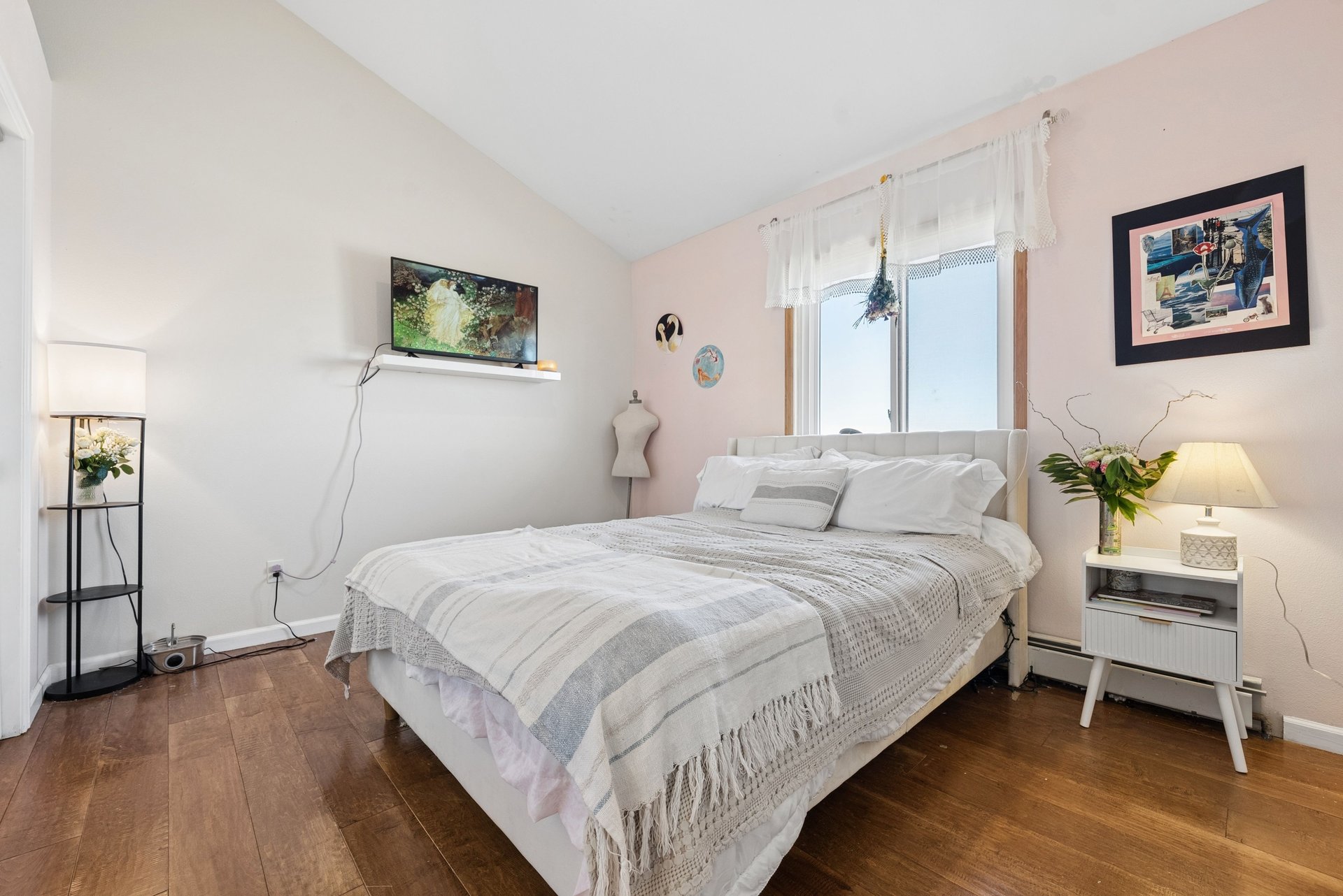 17885 Brick Heights