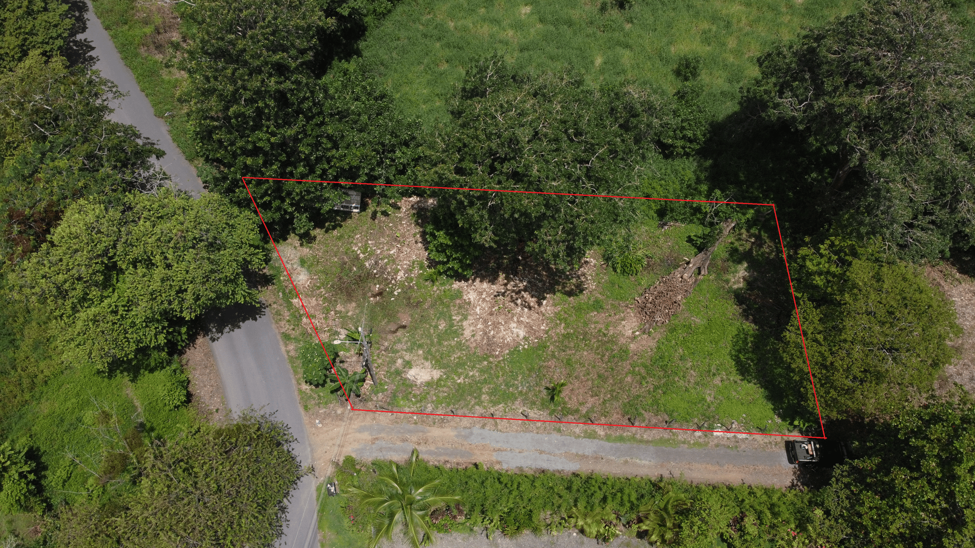 Prime Lot Just 350 Meters from Matapalo Beach – Ideal for Commercial or Residential Development