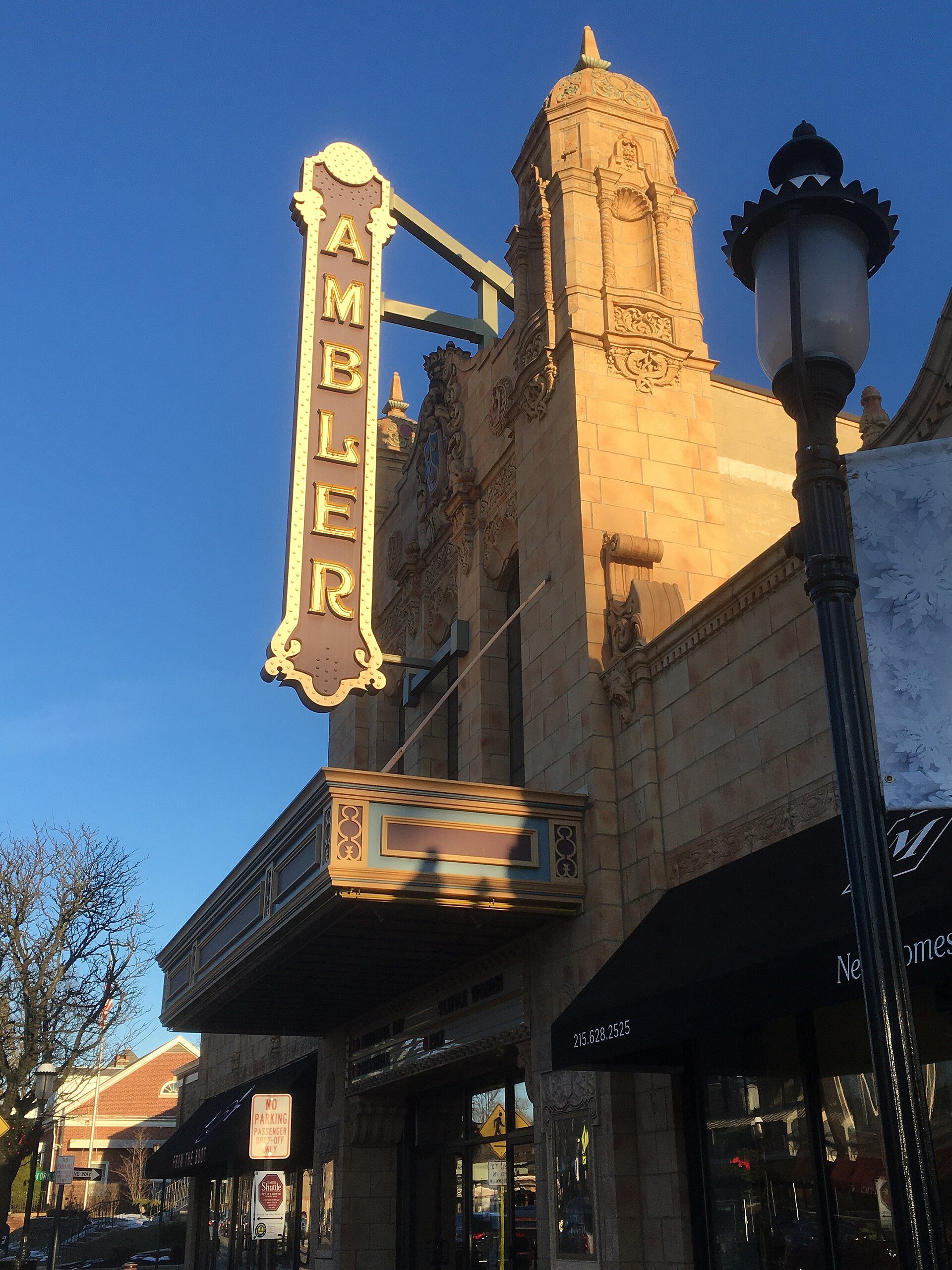 ambler-04-exterior-of-ambler-theater-in-ambler-pen.jpg