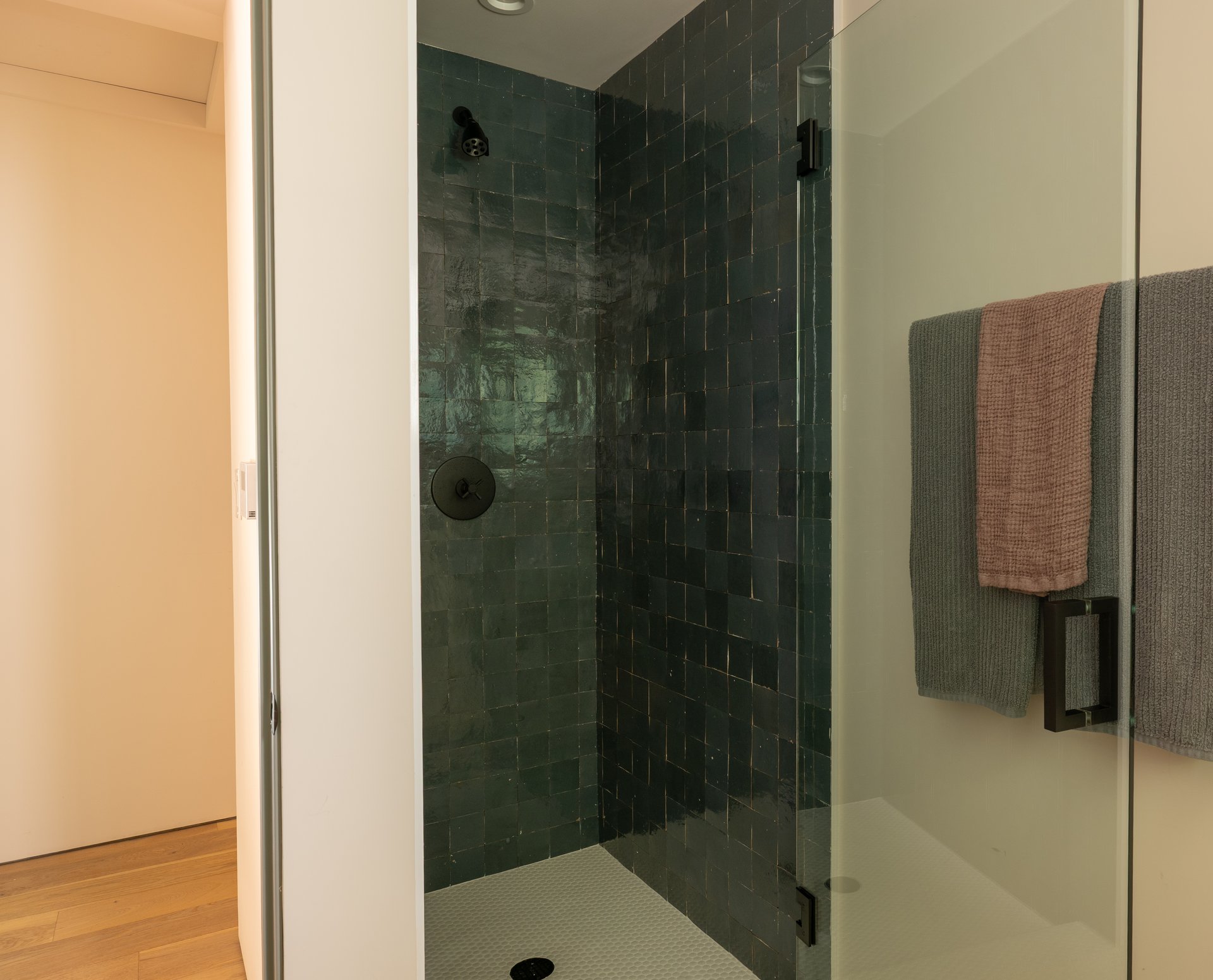 4157 Sunswept Dr, Studio City