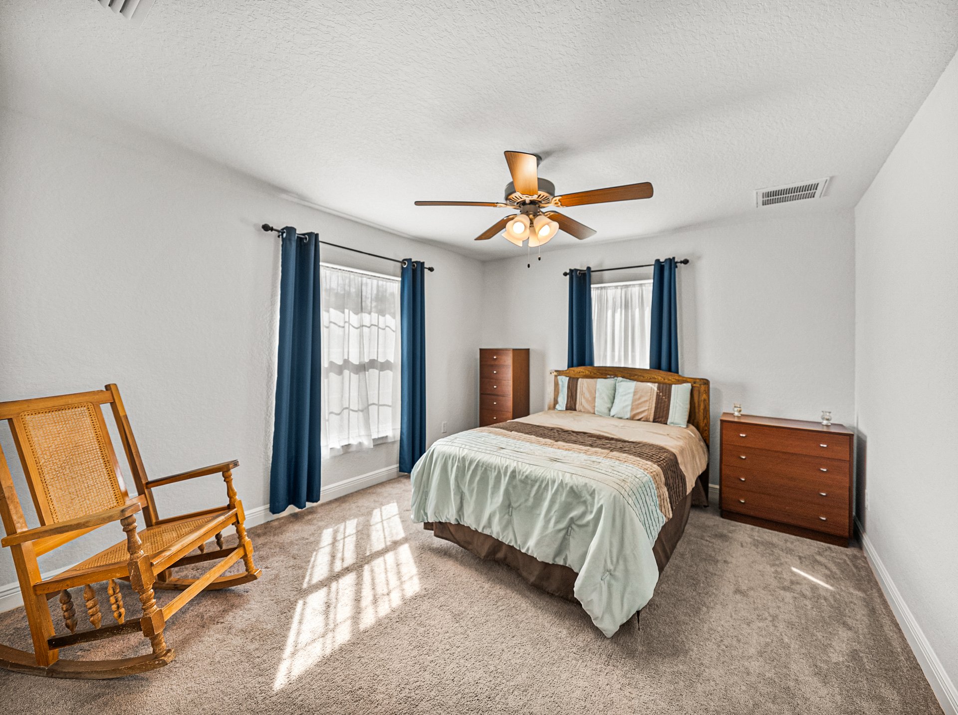 17703 COUNTRY SQUIRE LN