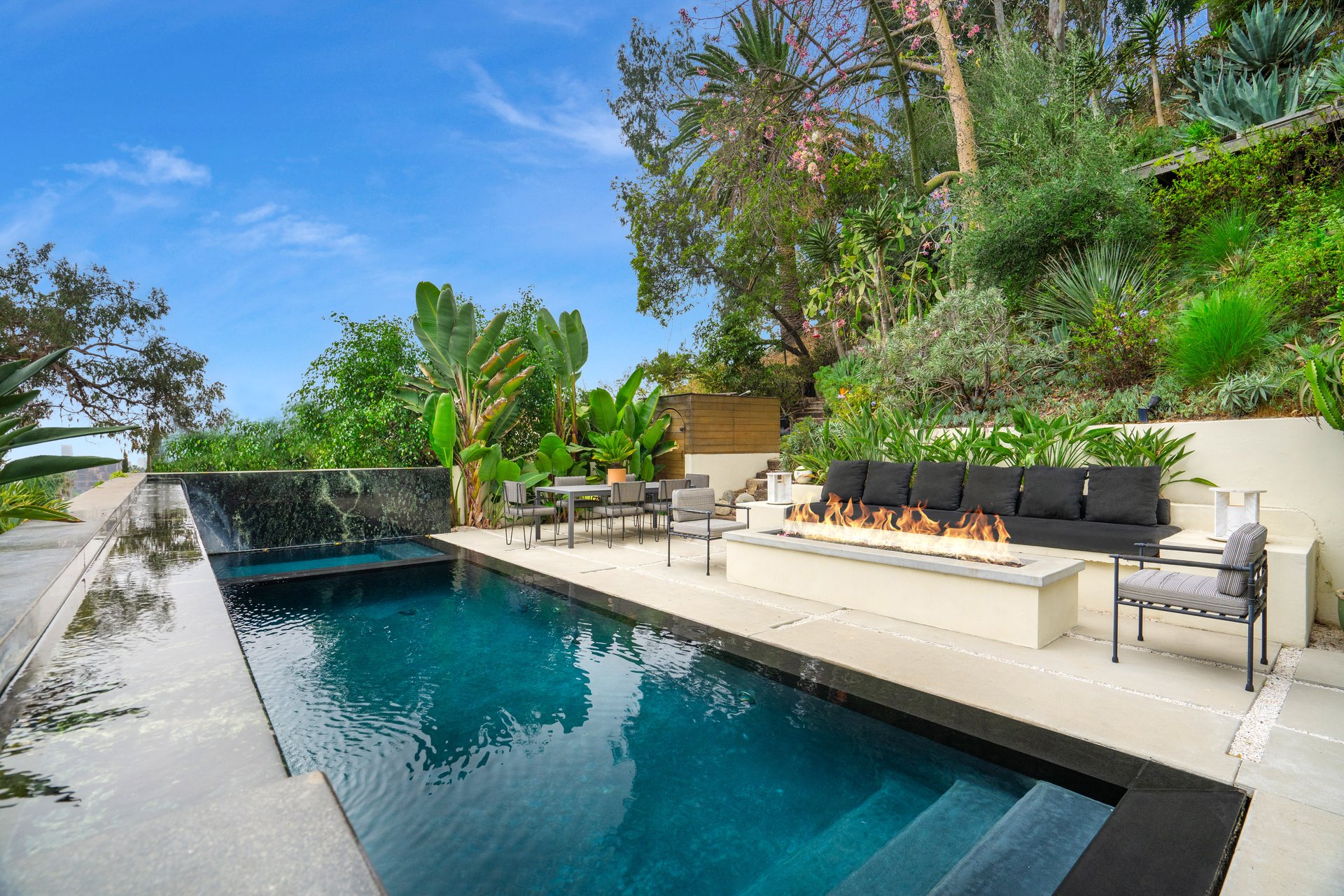 7939 Hillside Ave, Hollywood Hills