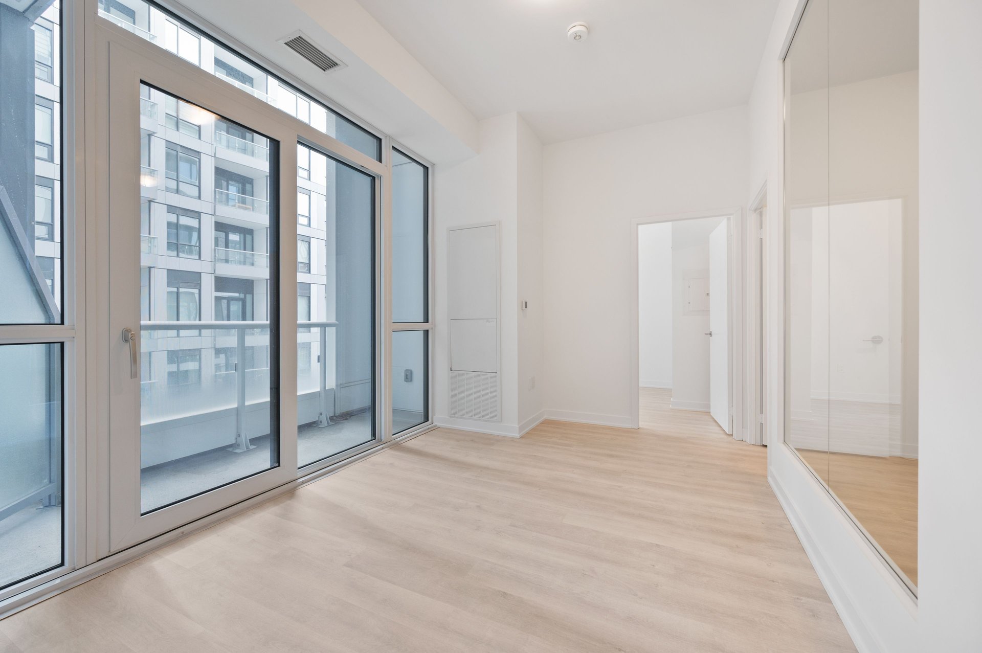 15 Richardson Street #515