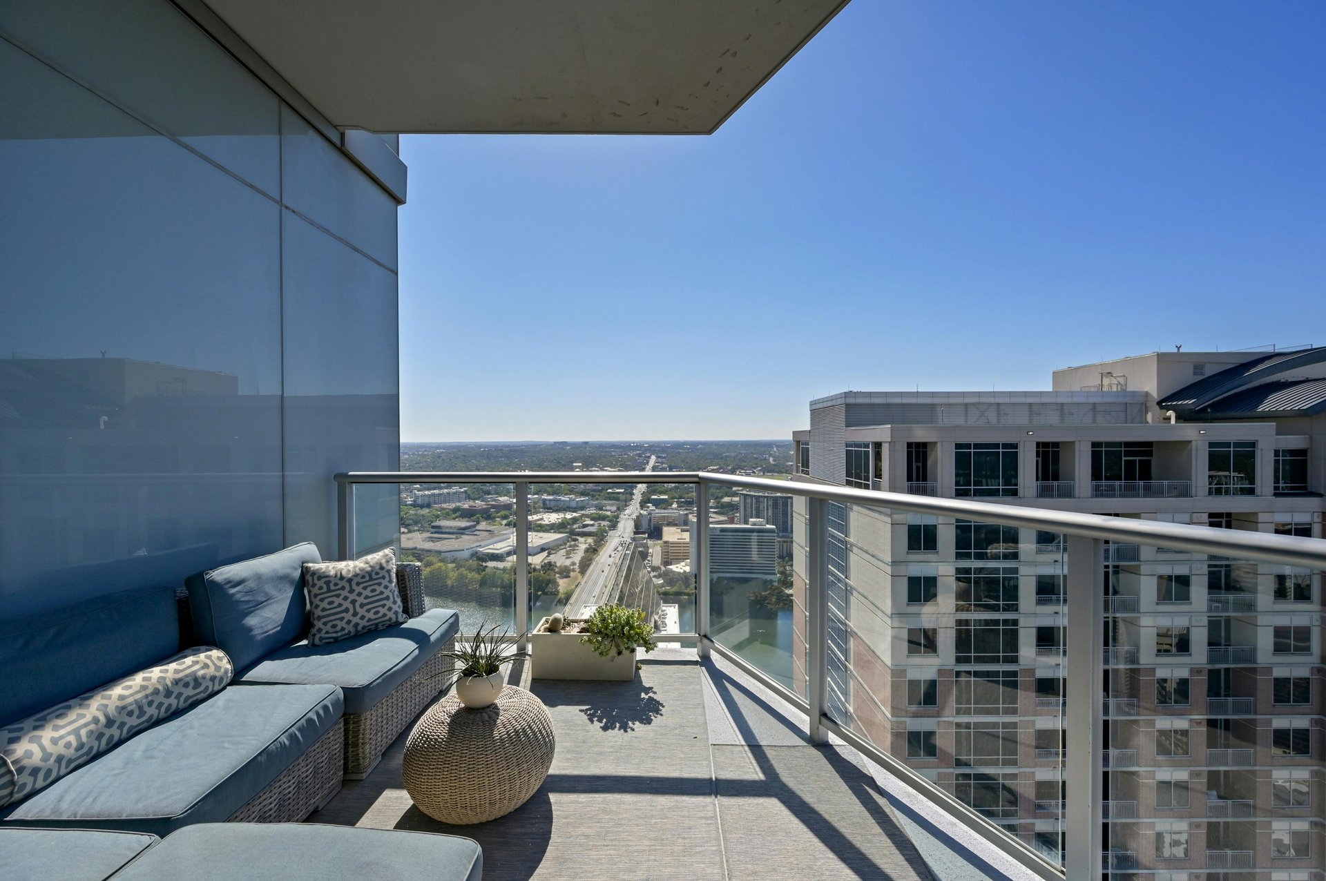 200 Congress Ave #35AC