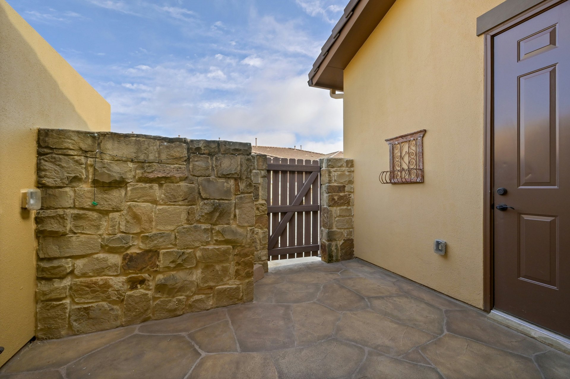 102 Gallia Drive #3