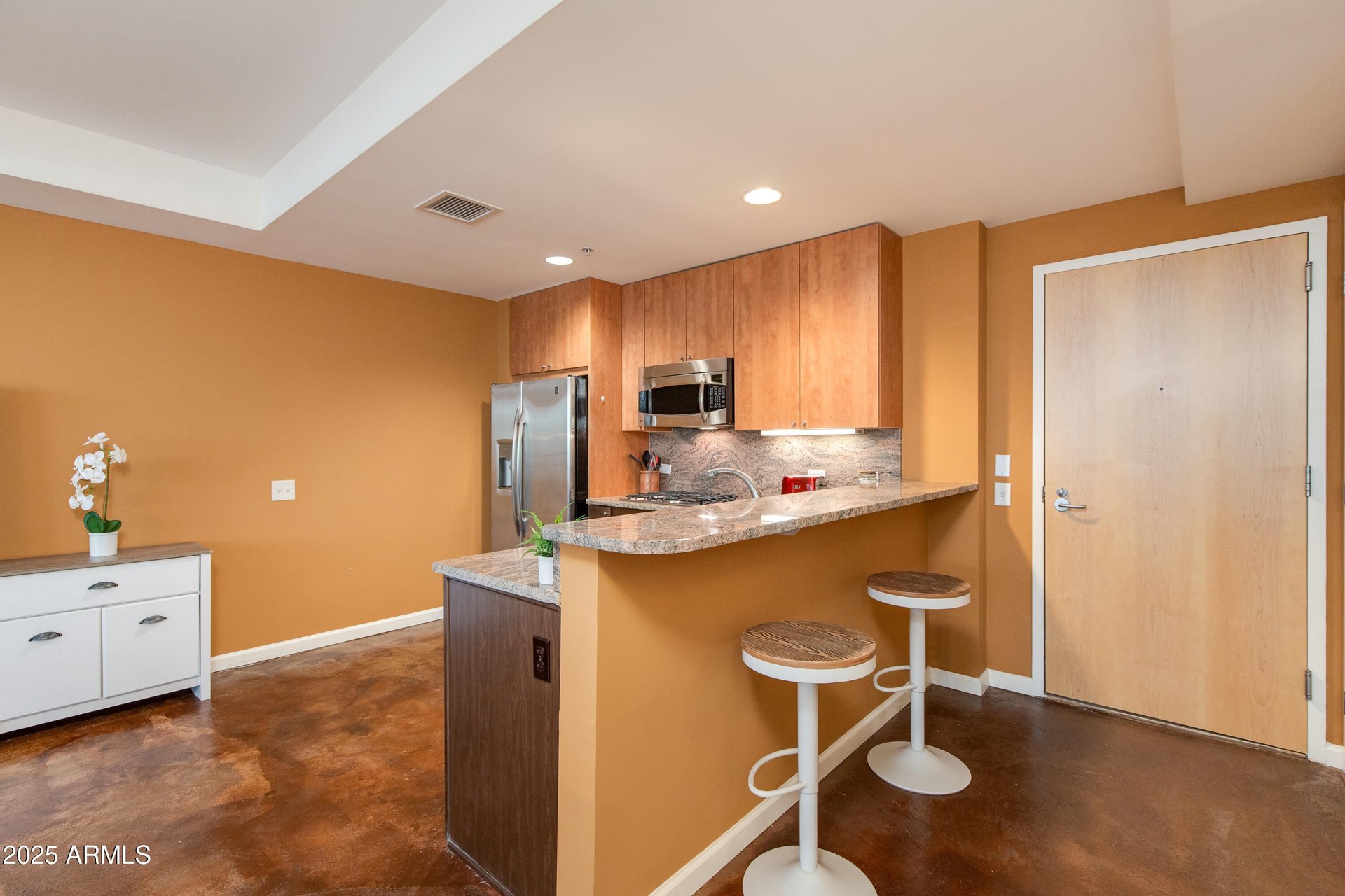 7137 E Rancho Vista Dr, #3003