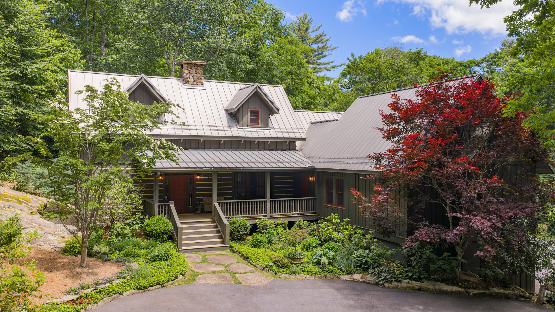 529 Holt Circle