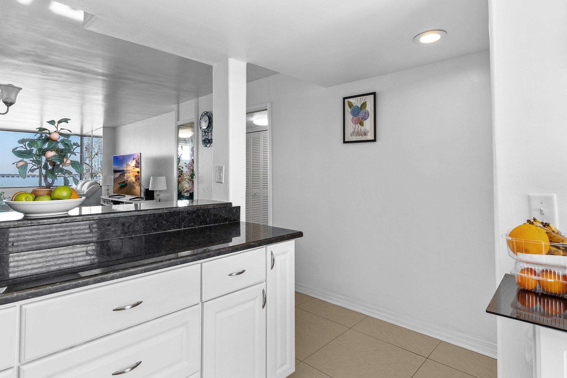 2617 COVE CAY DR #604