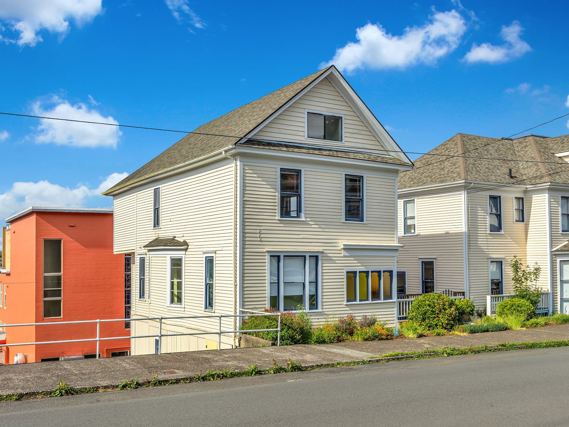 1178 Franklin Ave