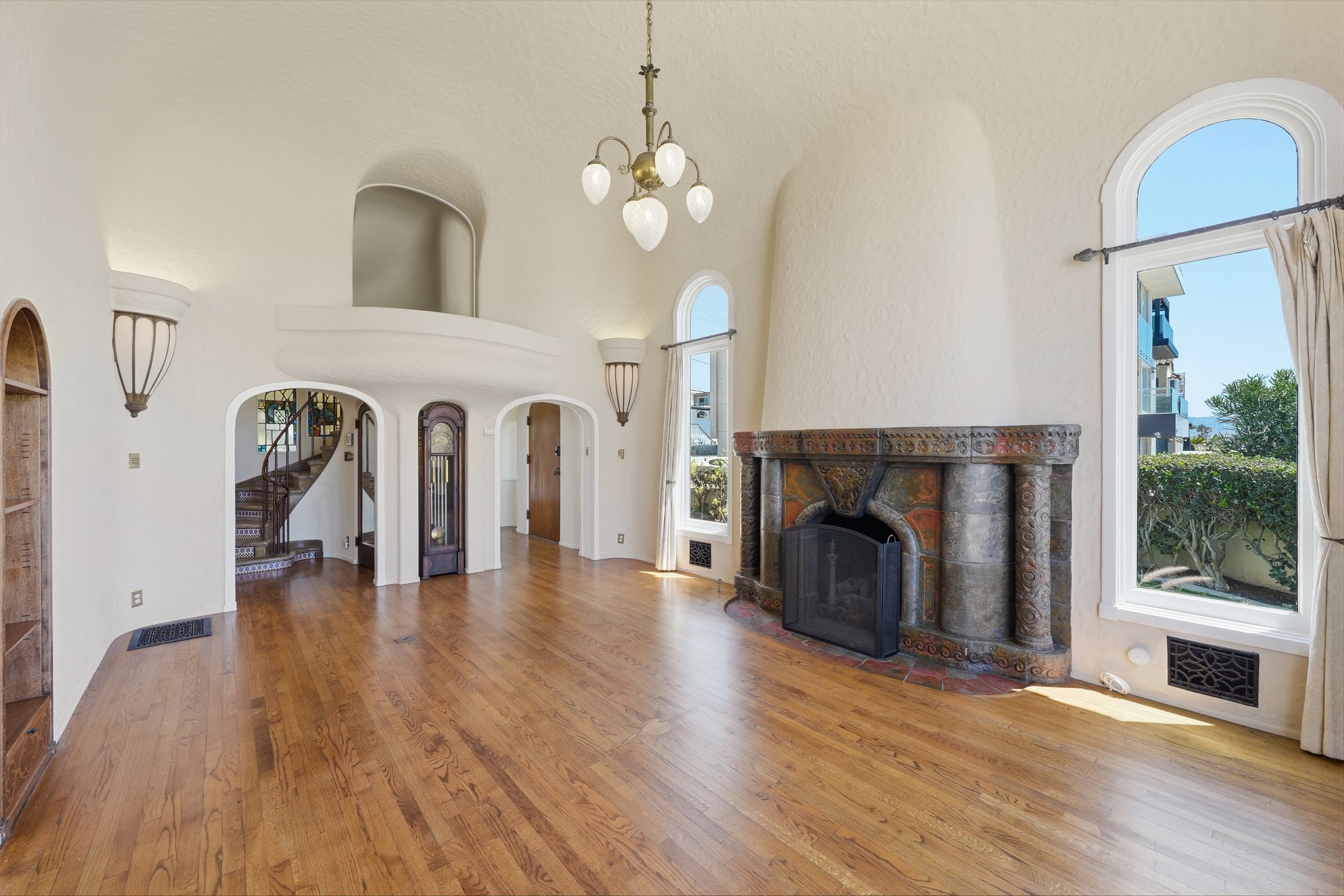 1602 The Strand (Entire Property)