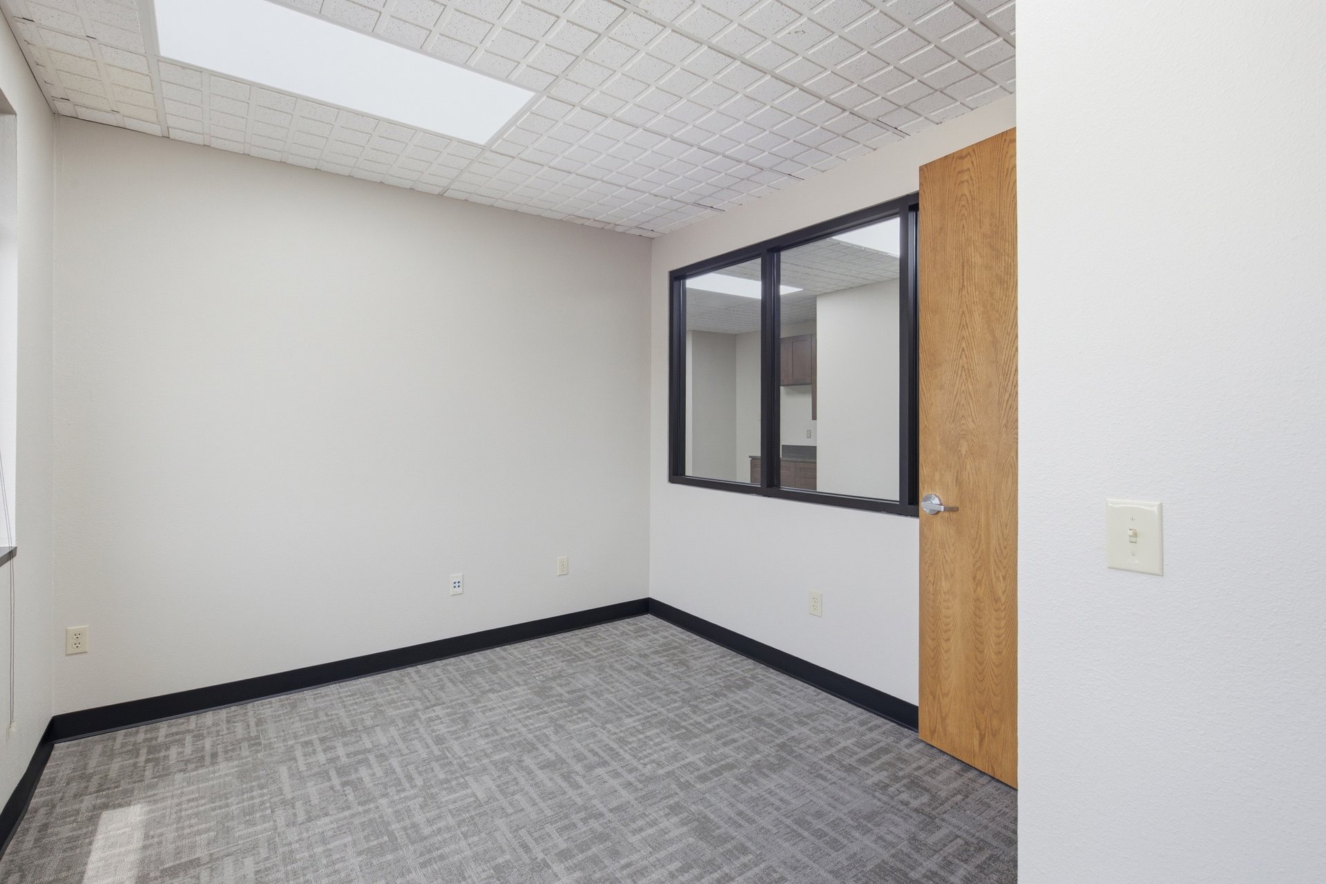Independence Plaza I & II | Move-in Ready Spec Suites | For Lease