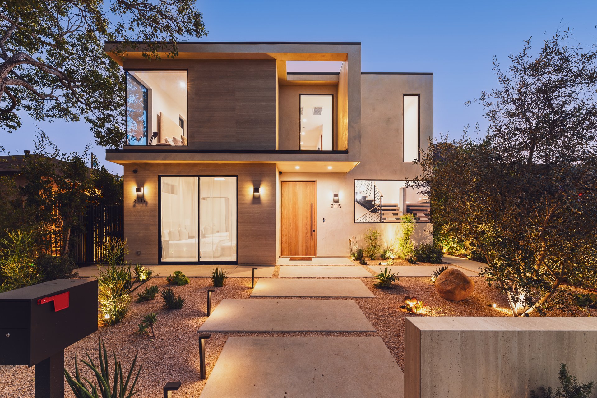 2115 Walnut Ave, Venice