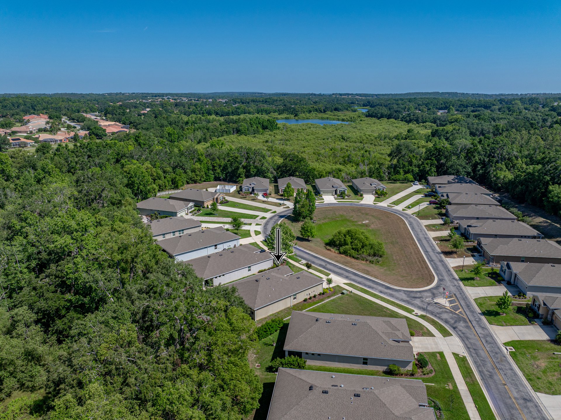 12669 EASTPOINTE DR