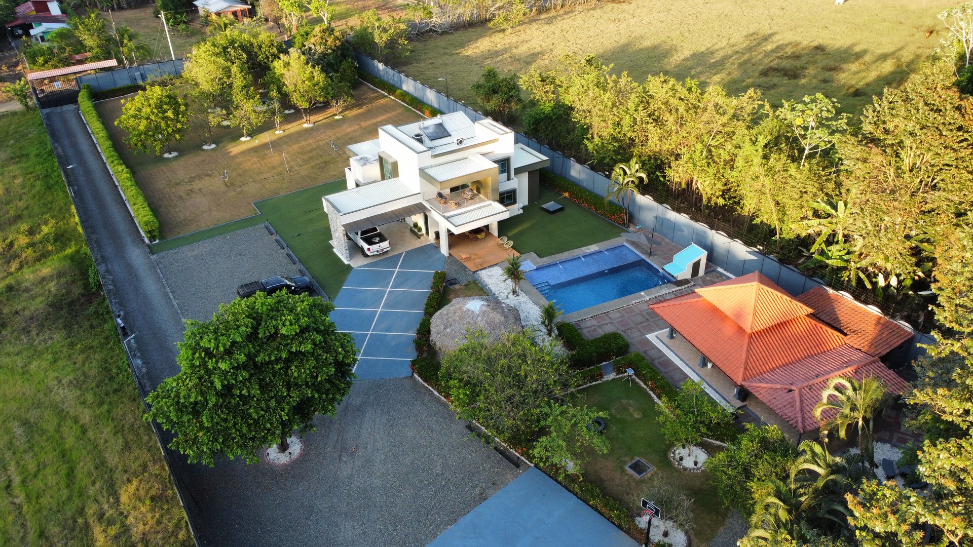 Beautiful house near to the beach | Tranquility and style