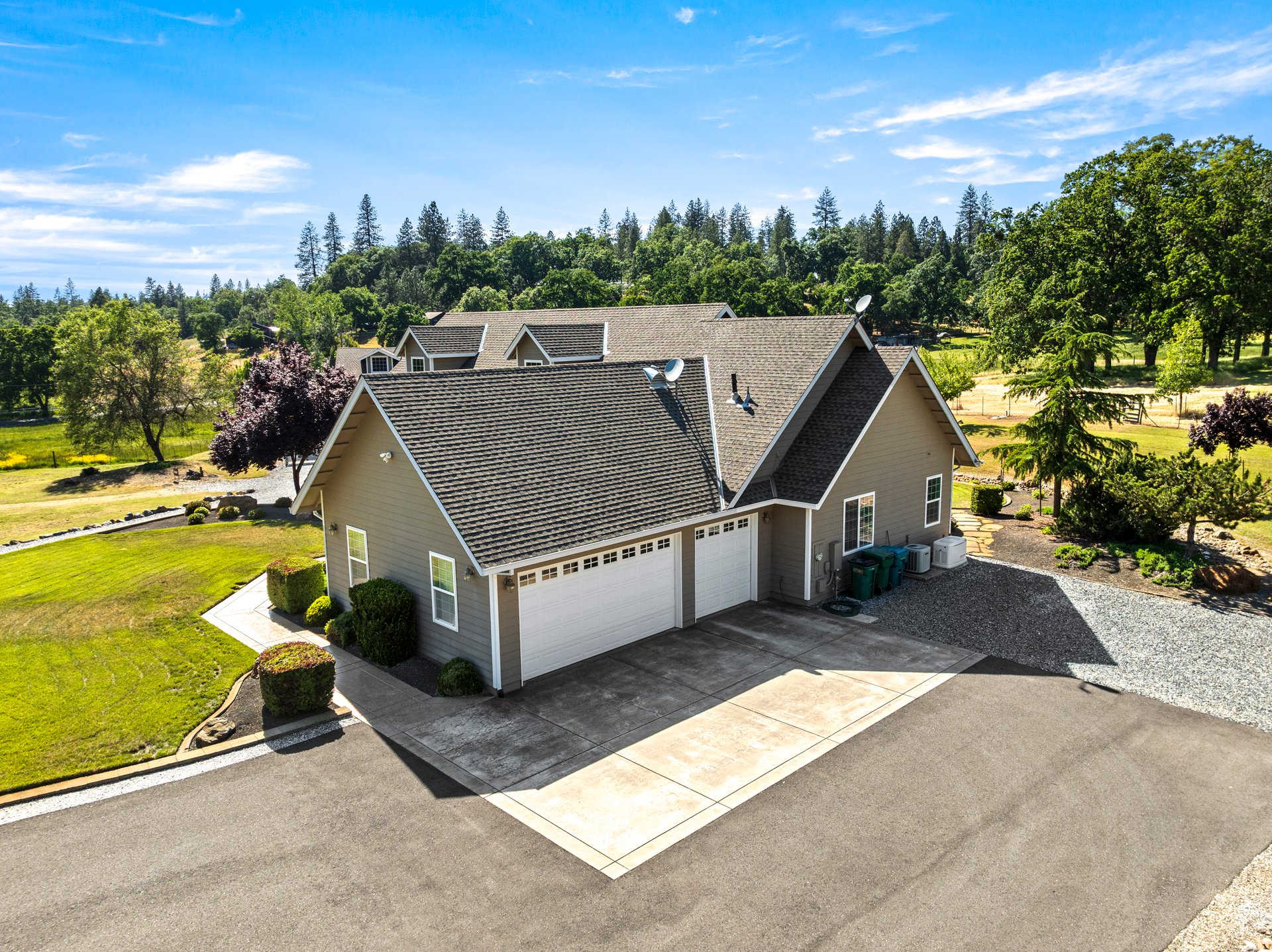 Custom Built Home on 4 Flat Acres in the Heart of Pleasant Valley – A Car Enthusiast's Dream!